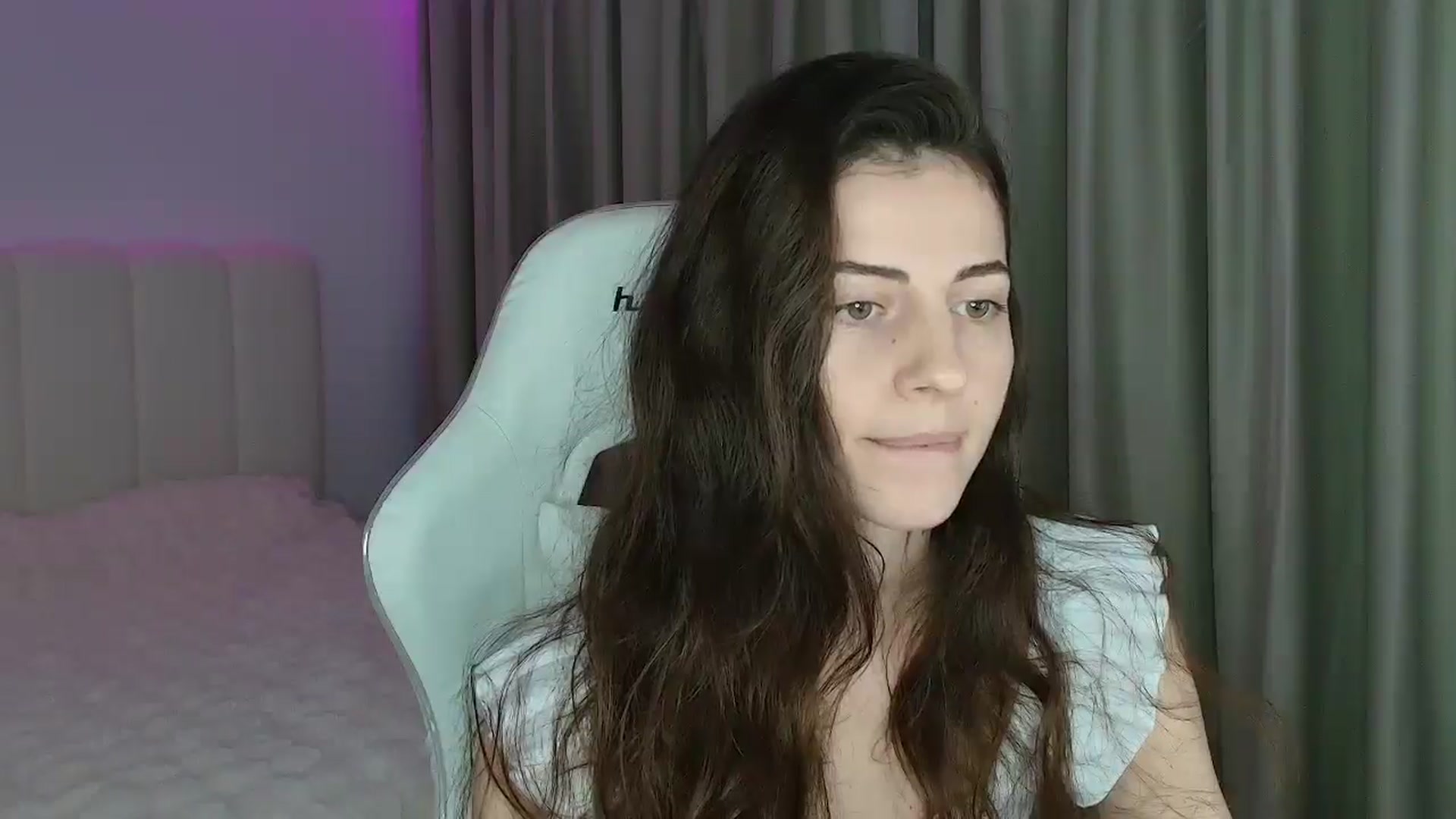 Gallery image thumbnail from SweetAntony77's myfreecams stream on, 03/23/2026, 18:33 image 17 of 20