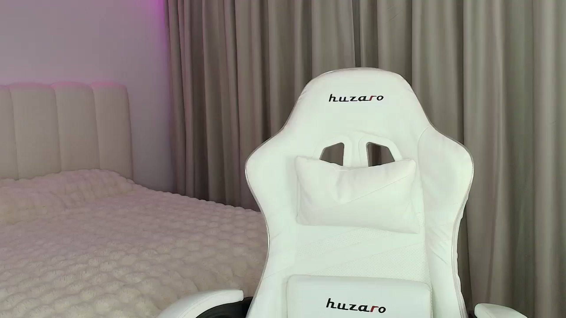 Gallery image thumbnail from SweetAntony77's myfreecams stream on, 03/25/2026, 18:23 image 1 of 20