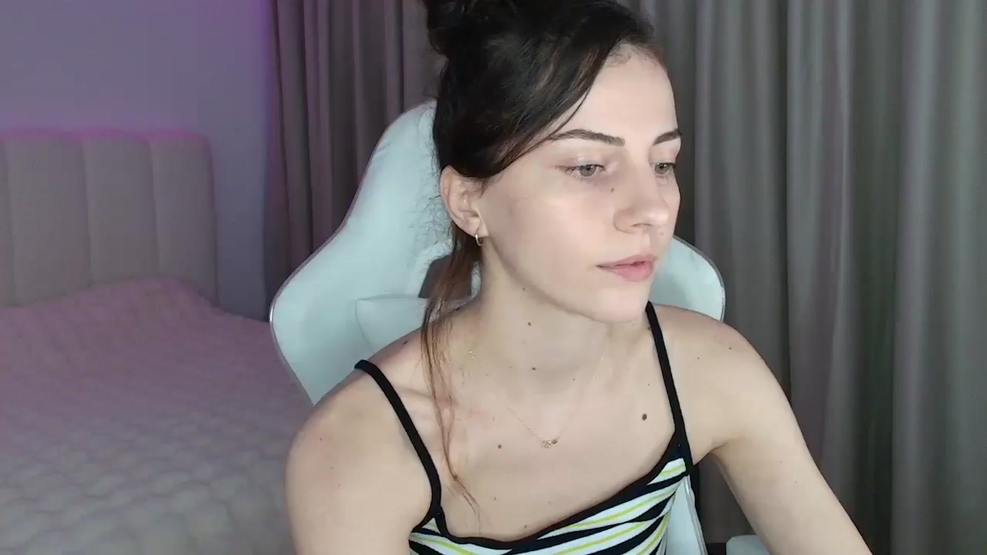 Gallery image thumbnail from SweetAntony77's myfreecams stream on, 03/31/2026, 16:10 image 20 of 20