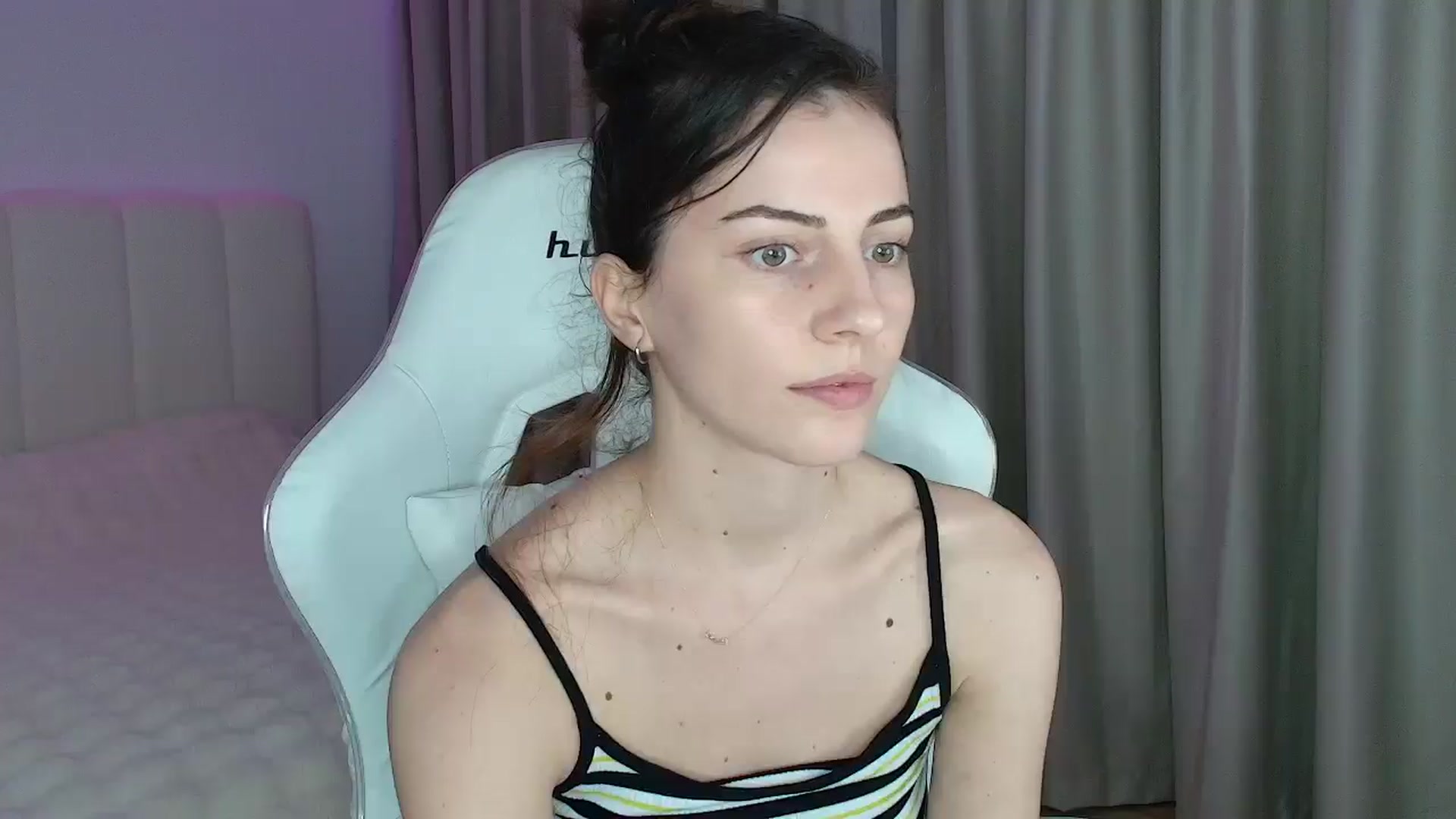 Gallery image thumbnail from SweetAntony77's myfreecams stream on, 03/31/2026, 16:10 image 18 of 20