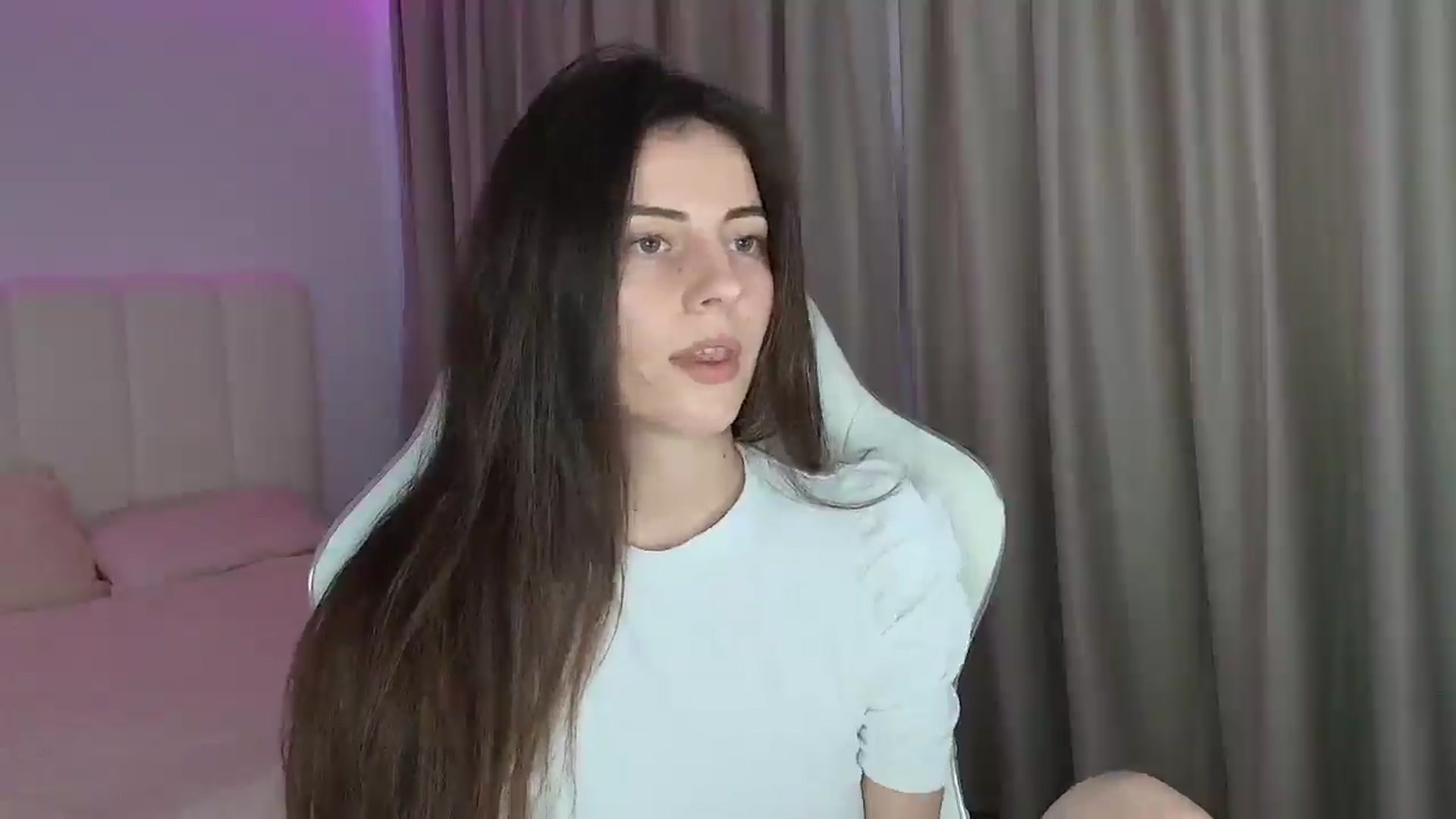 Gallery image thumbnail from SweetAntony77's myfreecams stream on, 04/05/2026, 15:50 image 17 of 20