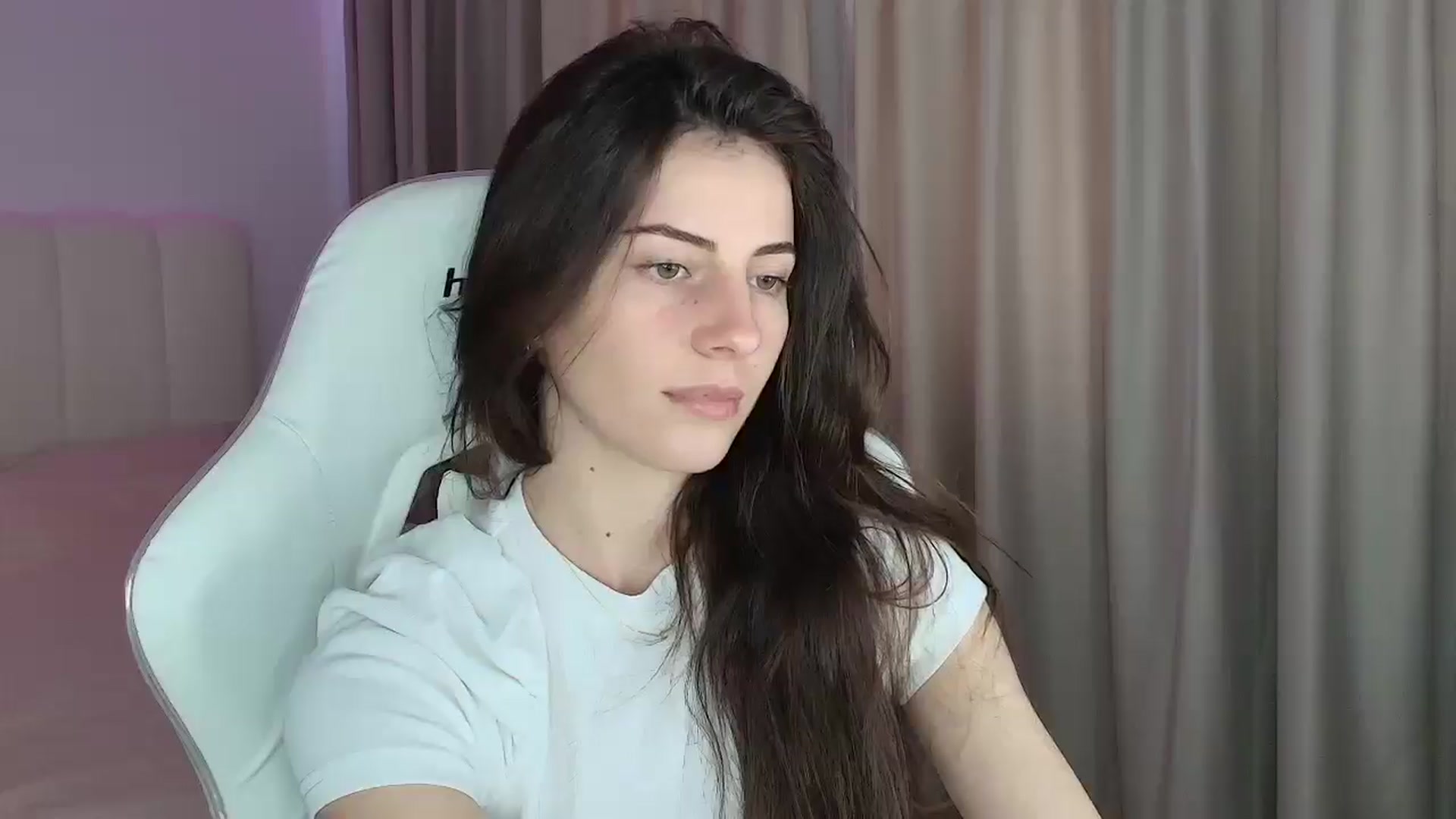 Gallery image thumbnail from SweetAntony77's myfreecams stream on, 04/07/2026, 09:59 image 17 of 20