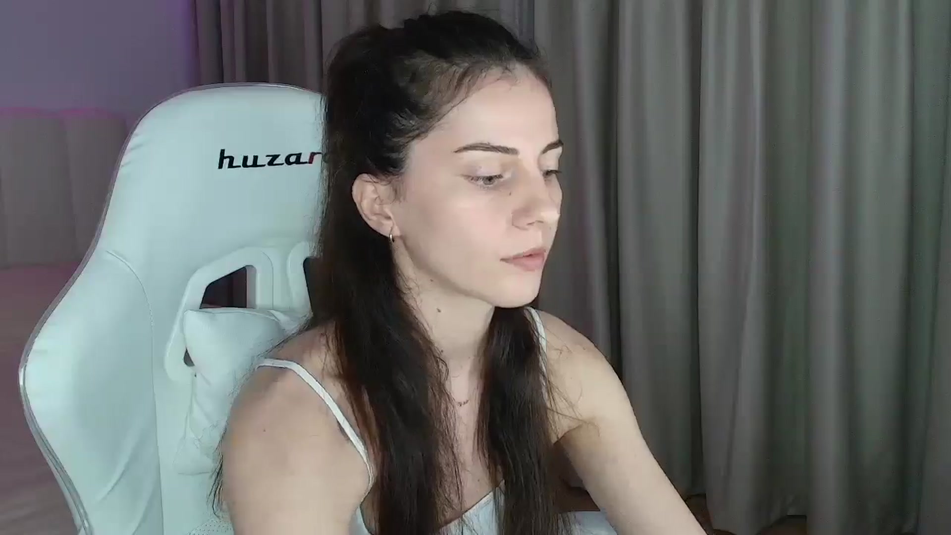 Gallery image thumbnail from SweetAntony77's myfreecams stream on, 04/08/2026, 17:28 image 6 of 20