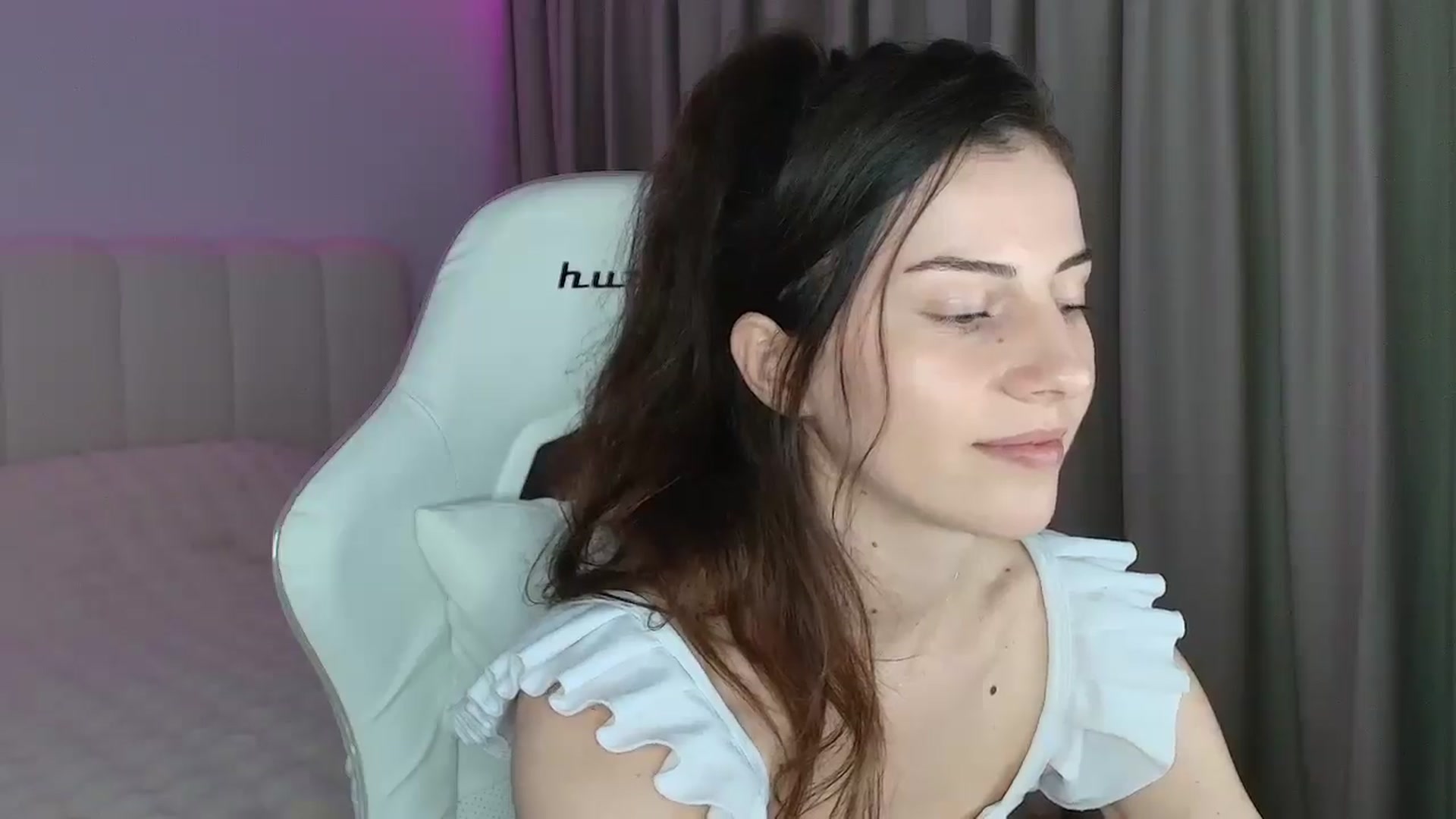 Gallery image thumbnail from SweetAntony77's myfreecams stream on, 04/27/2026, 18:57 image 20 of 20