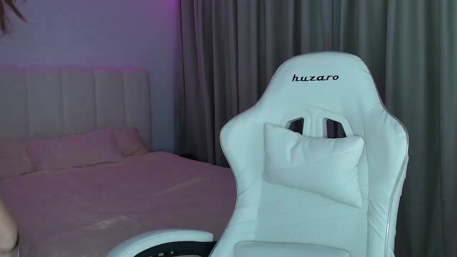 Gallery image thumbnail from SweetAntony77's myfreecams stream on, 04/29/2026, 19:53 image 5 of 20