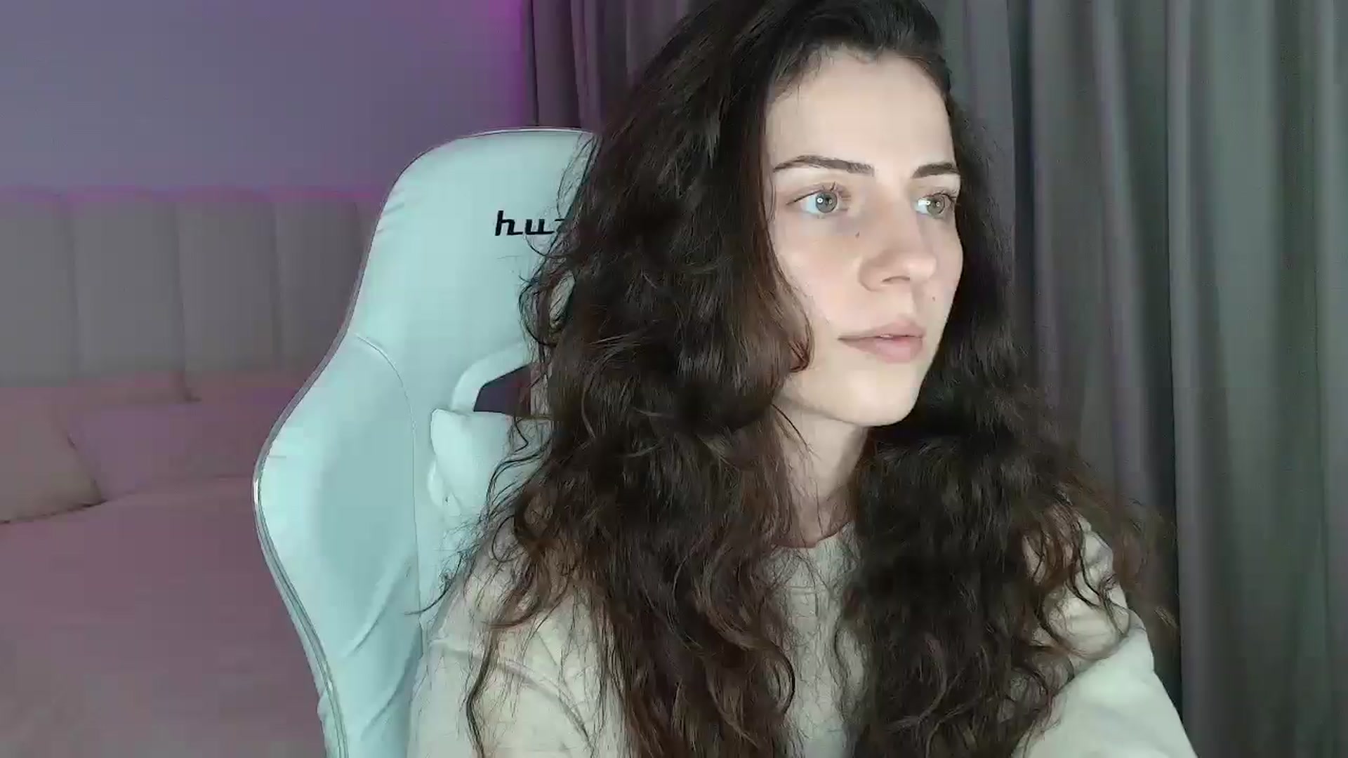Gallery image thumbnail from SweetAntony77's myfreecams stream on, 05/02/2026, 18:01 image 16 of 20