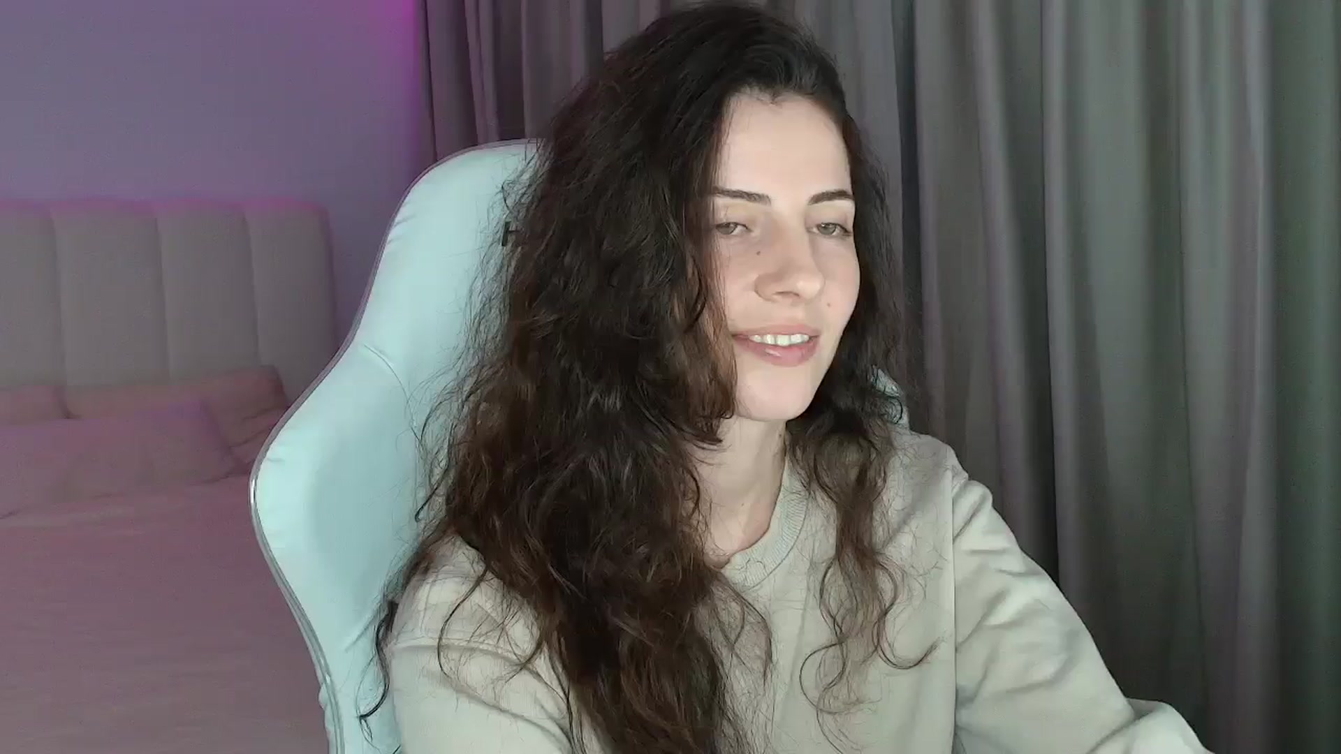 Gallery image thumbnail from SweetAntony77's myfreecams stream on, 05/02/2026, 19:02 image 17 of 20
