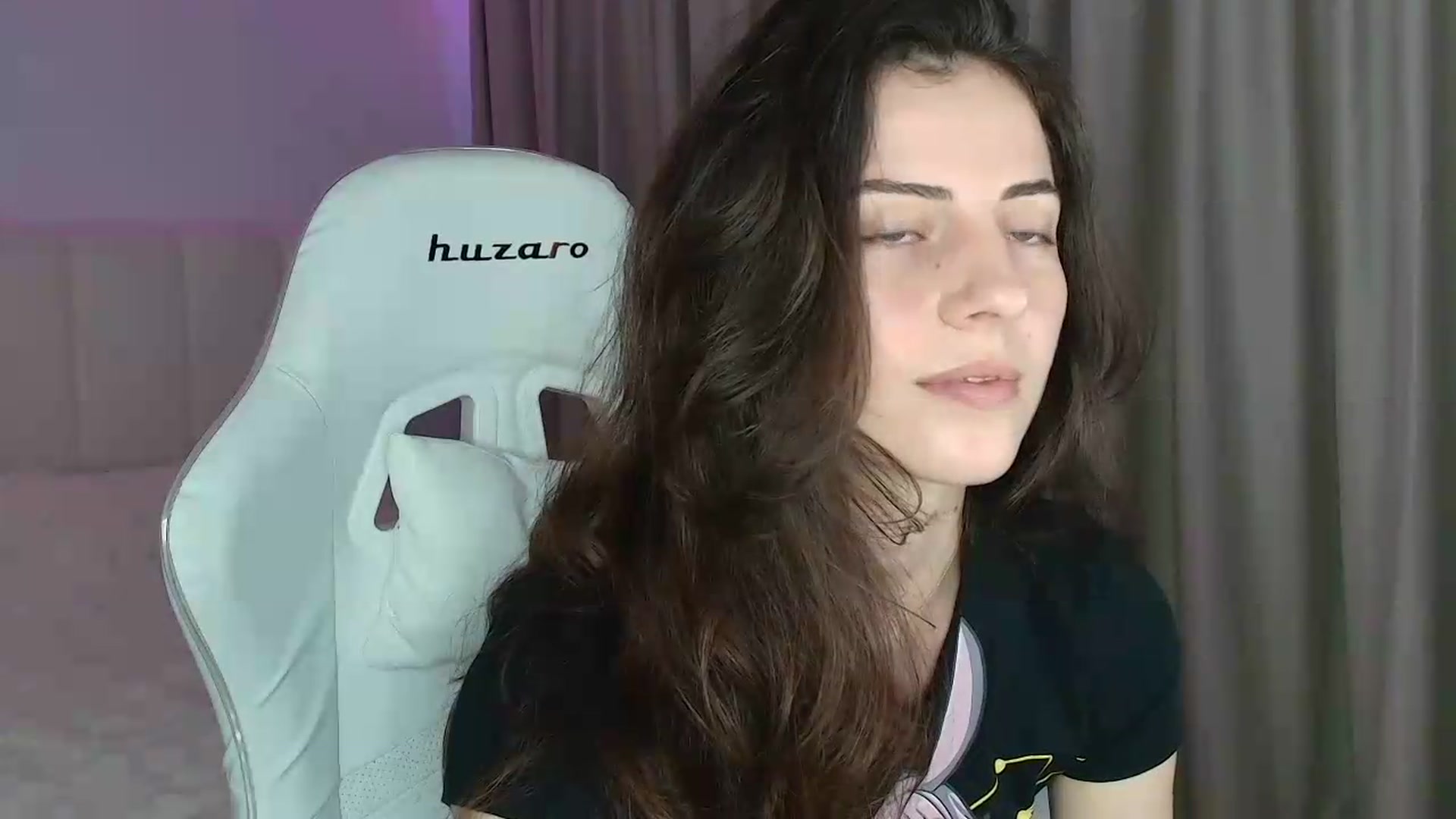 Gallery image thumbnail from SweetAntony77's myfreecams stream on, 05/12/2026, 17:01 image 15 of 20