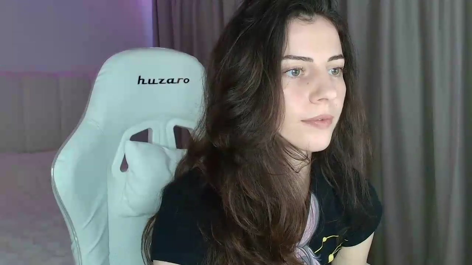 Gallery image thumbnail from SweetAntony77's myfreecams stream on, 05/12/2026, 17:01 image 11 of 20