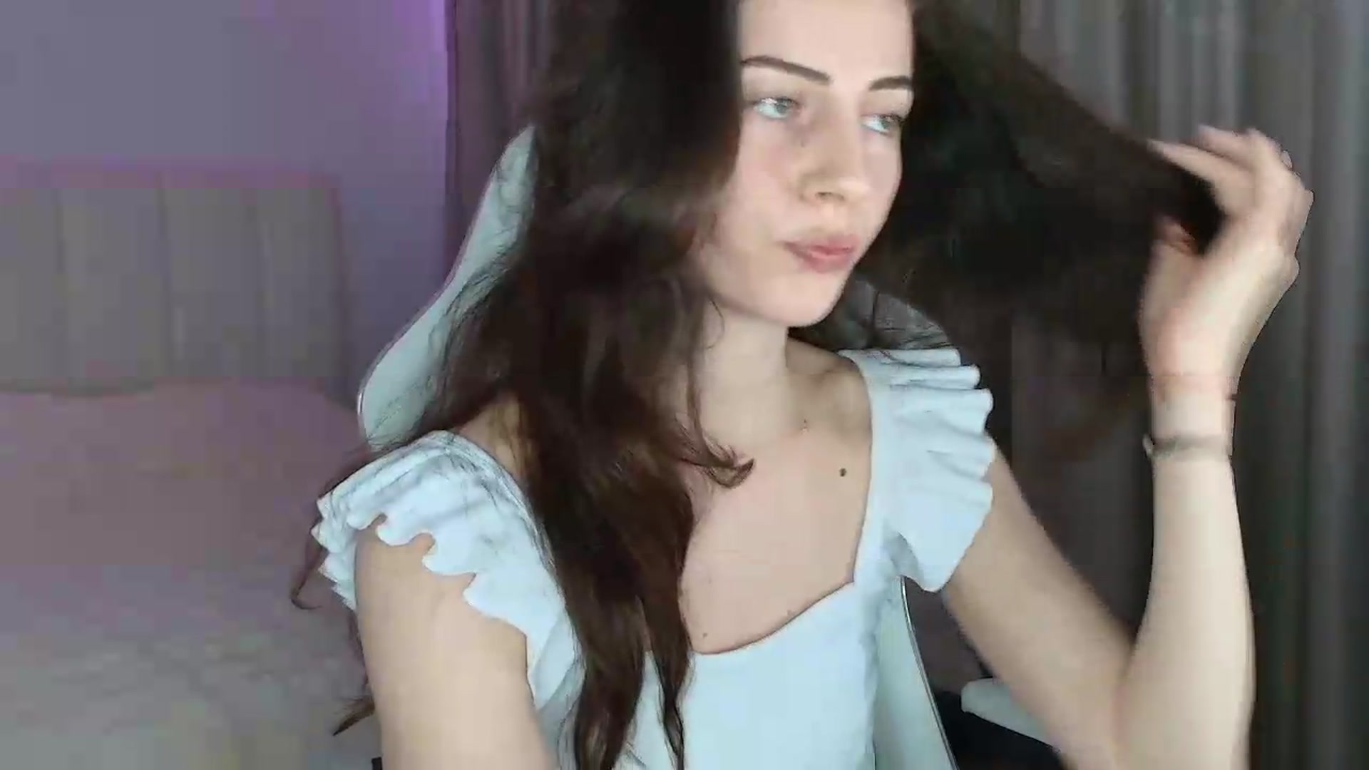 Gallery image thumbnail from SweetAntony77's myfreecams stream on, 05/17/2026, 17:43 image 5 of 20