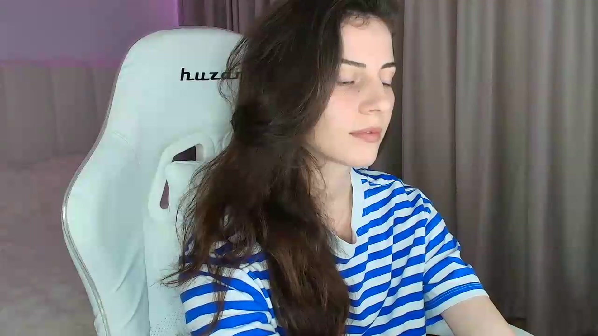 Gallery image thumbnail from SweetAntony77's myfreecams stream on, 05/18/2026, 17:08 image 6 of 20