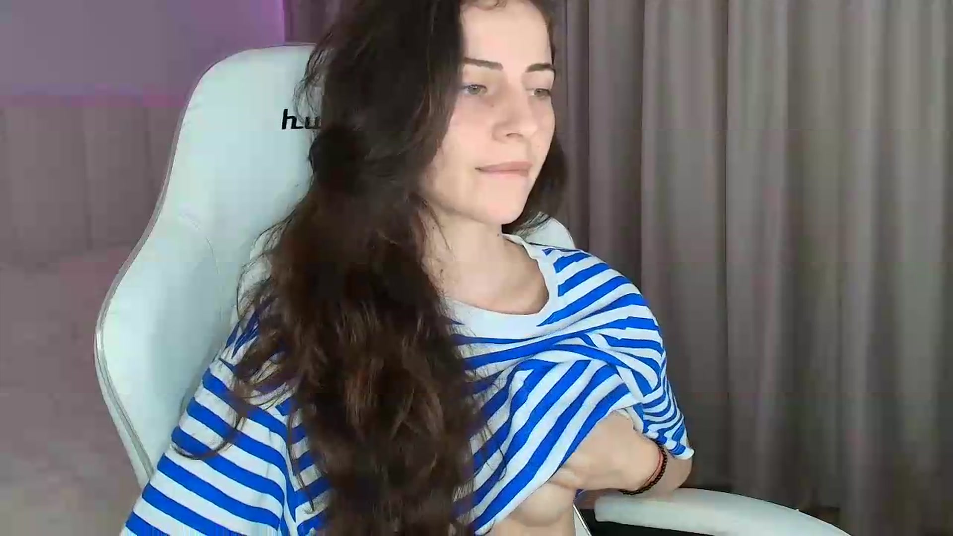 Gallery image thumbnail from SweetAntony77's myfreecams stream on, 05/18/2026, 17:08 image 7 of 20