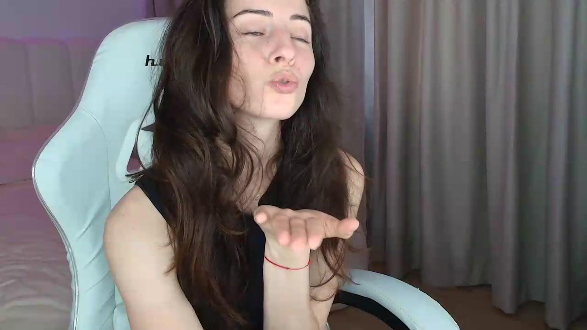 Gallery image thumbnail from SweetAntony77's myfreecams stream on, 05/25/2026, 16:30 image 12 of 20