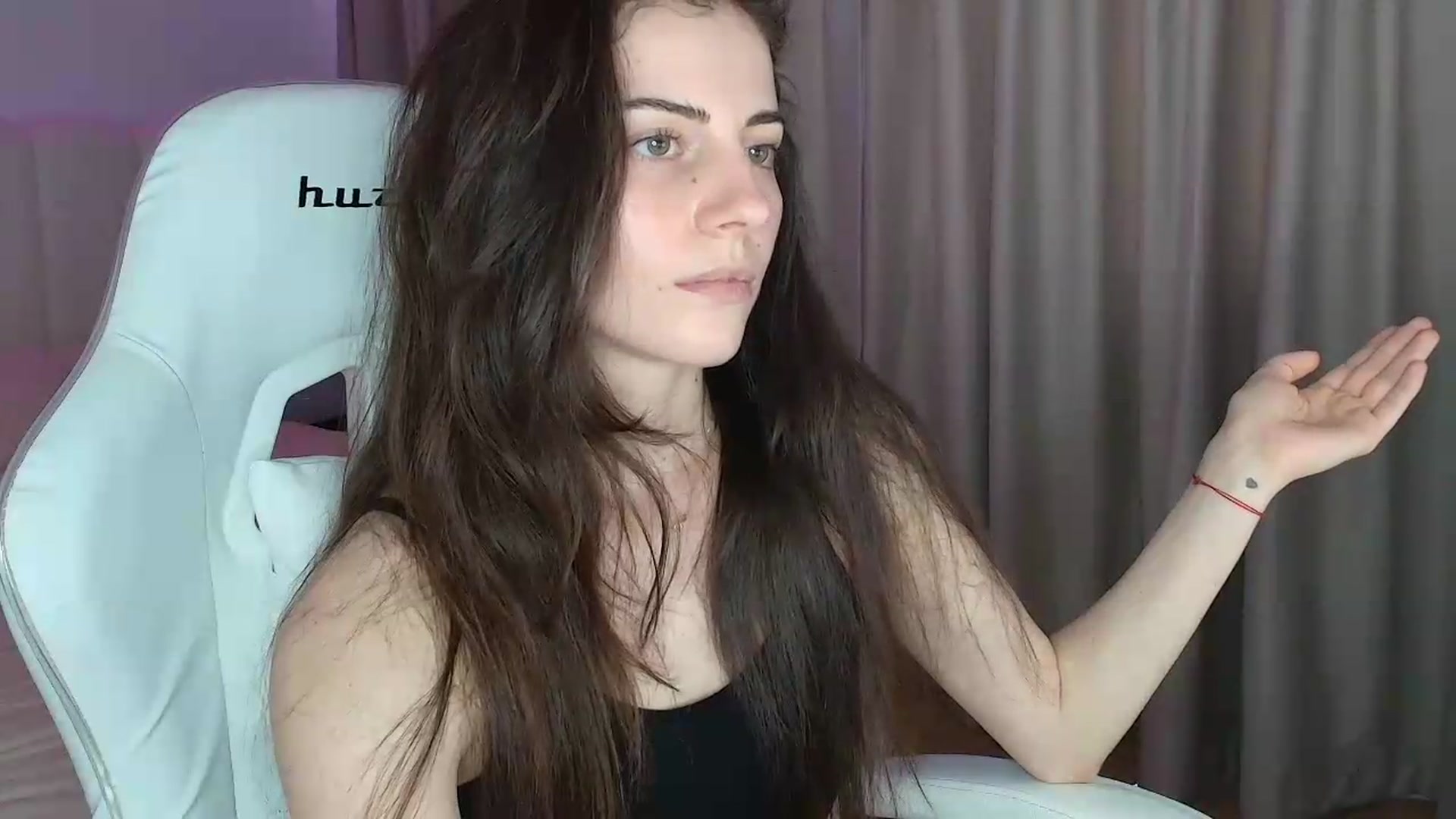 Gallery image thumbnail from SweetAntony77's myfreecams stream on, 06/03/2026, 15:33 image 14 of 20