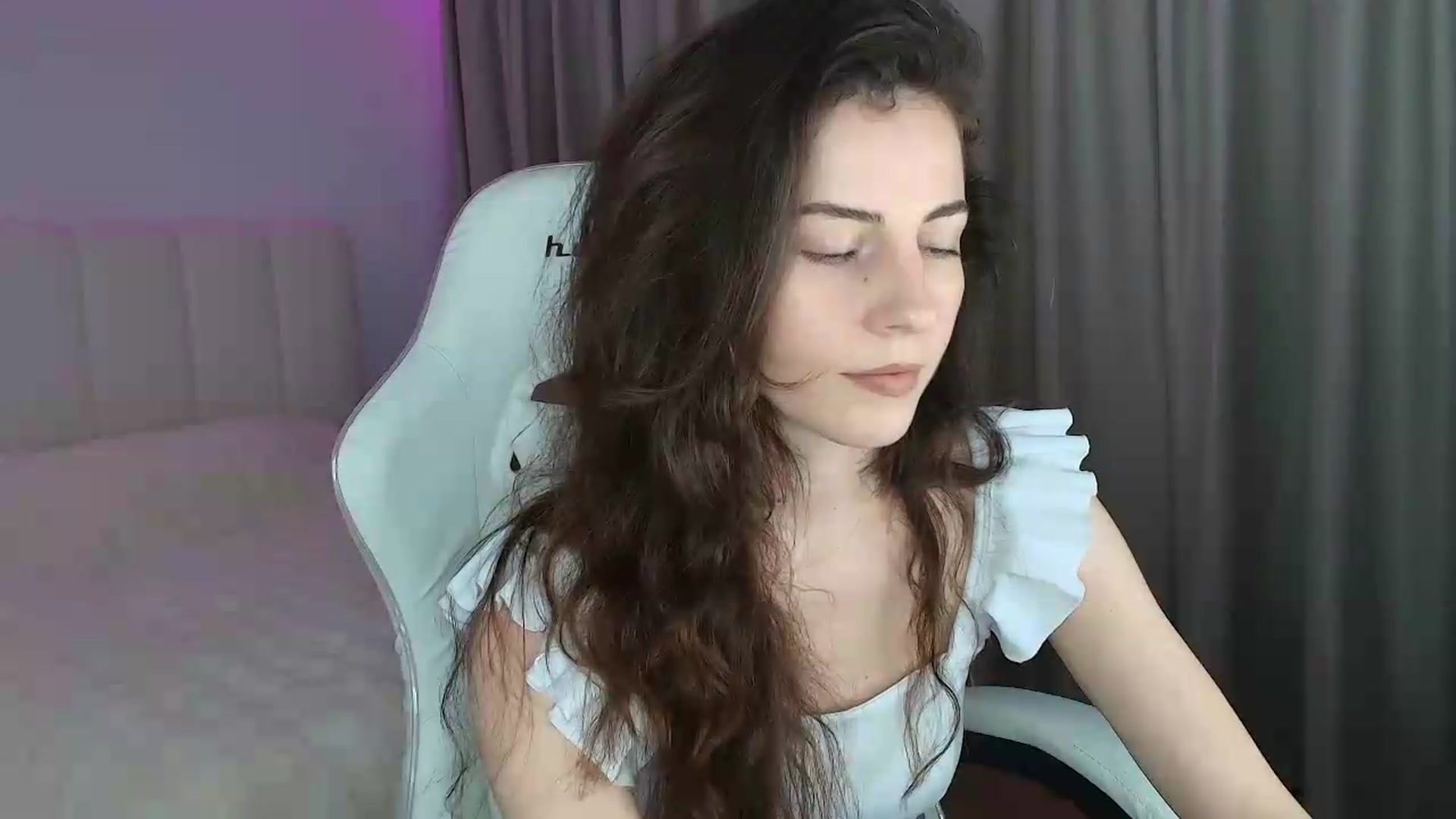 Gallery image thumbnail from SweetAntony77's myfreecams stream on, 06/12/2026, 18:30 image 12 of 20