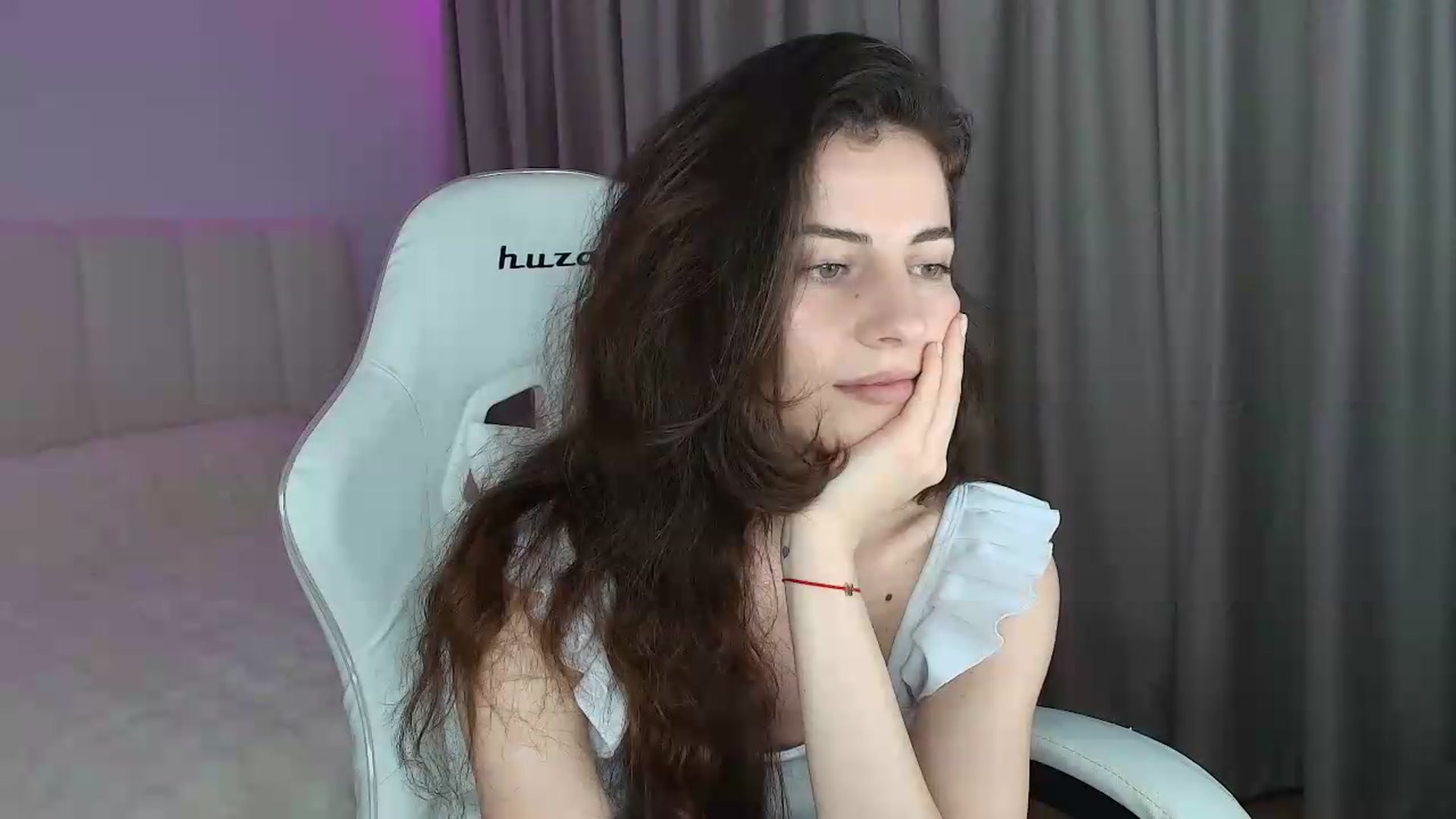 Gallery image thumbnail from SweetAntony77's myfreecams stream on, 06/12/2026, 18:30 image 19 of 20