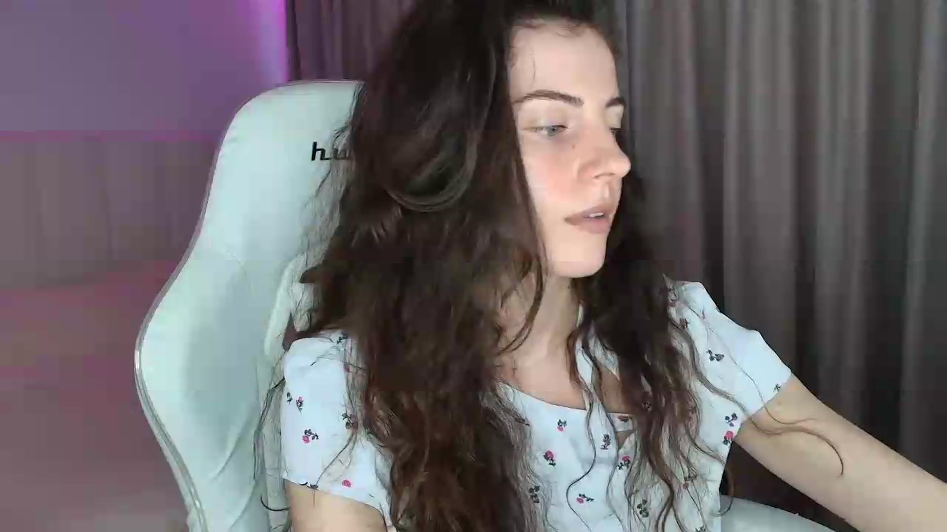 Gallery image thumbnail from SweetAntony77's myfreecams stream on, 06/19/2026, 17:32 image 9 of 20