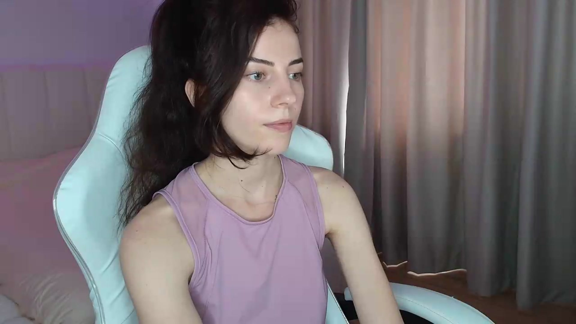 Gallery image thumbnail from SweetAntony77's myfreecams stream on, 07/07/2026, 07:53 image 18 of 20