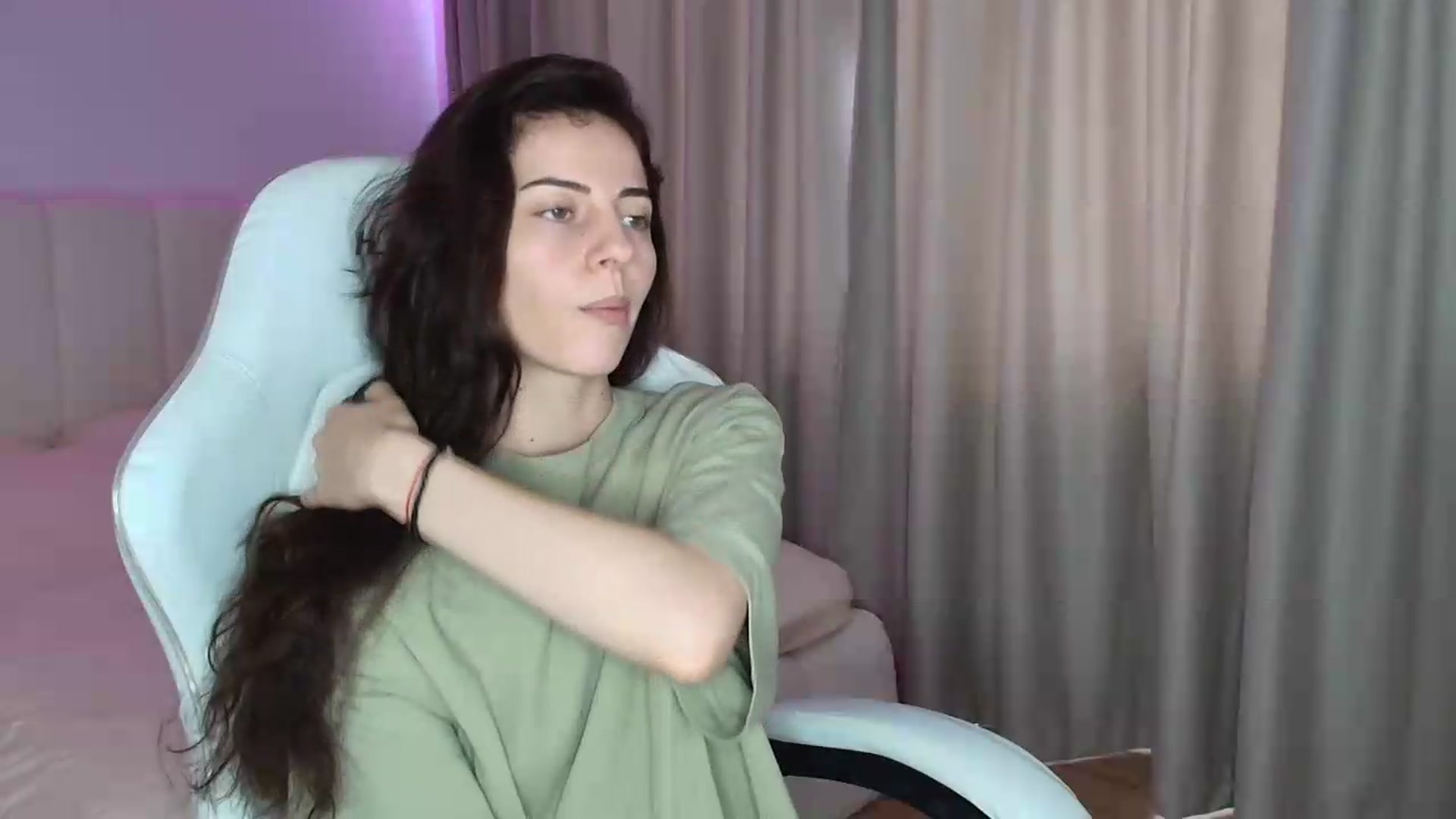 Gallery image thumbnail from SweetAntony77's myfreecams stream on, 07/10/2026, 09:04 image 6 of 20