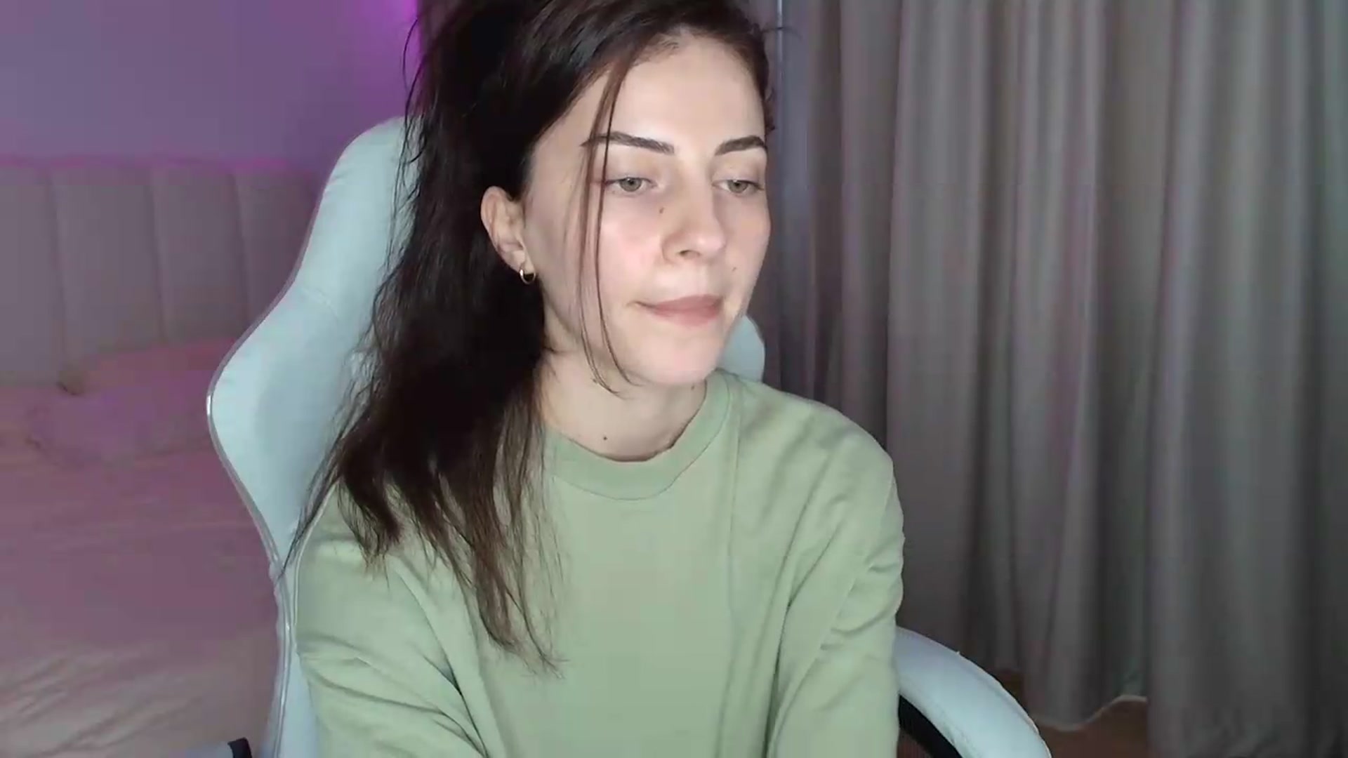 Gallery image thumbnail from SweetAntony77's myfreecams stream on, 07/10/2026, 18:08 image 5 of 20