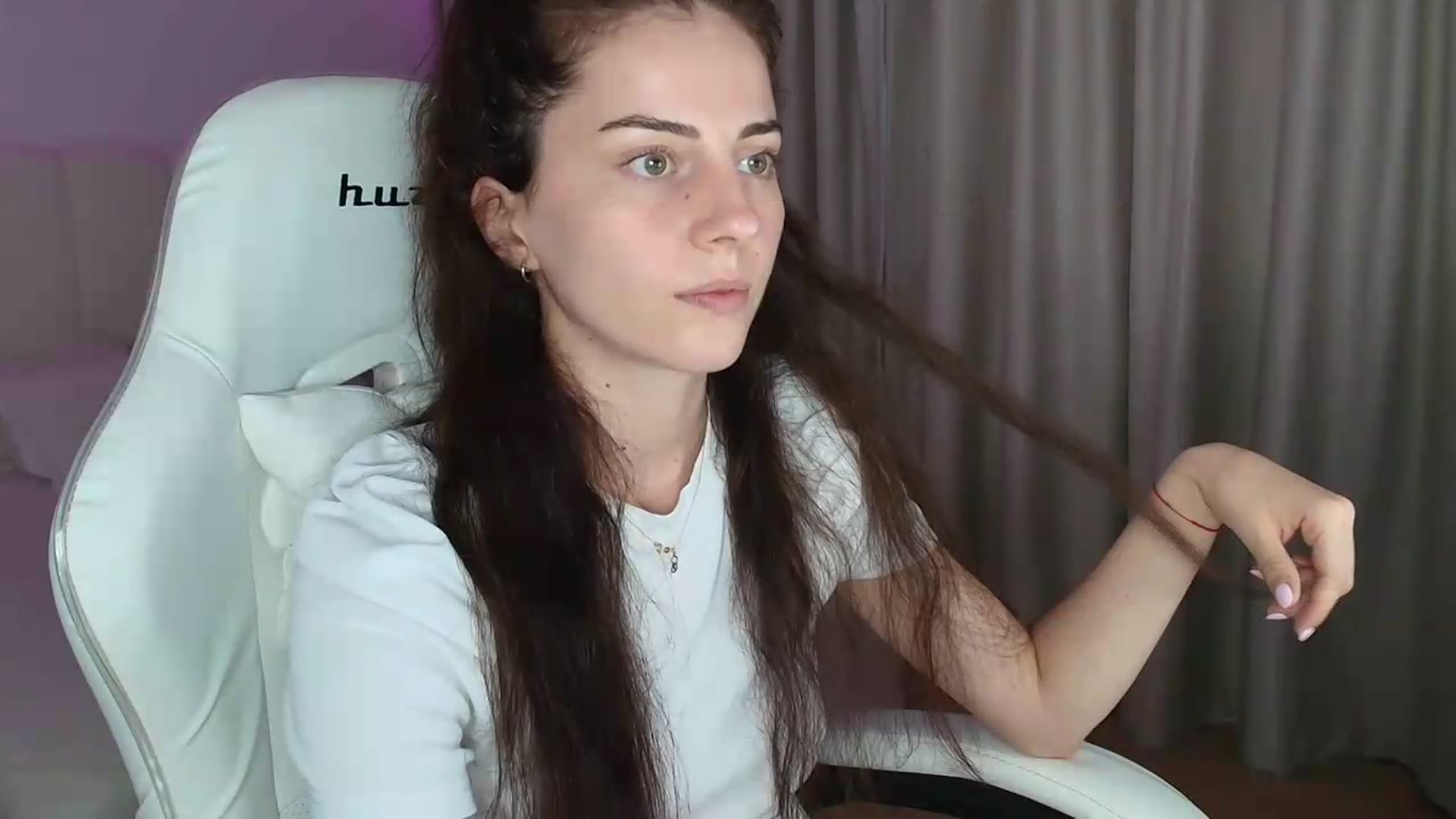 Gallery image thumbnail from SweetAntony77's myfreecams stream on, 07/26/2026, 17:05 image 15 of 20