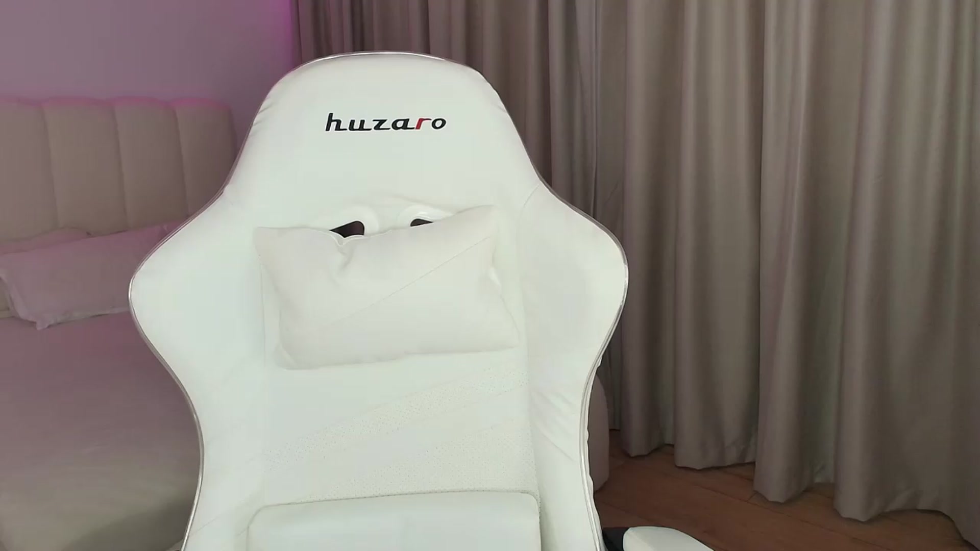 Gallery image thumbnail from SweetAntony77's myfreecams stream on, 07/26/2026, 18:13 image 3 of 20