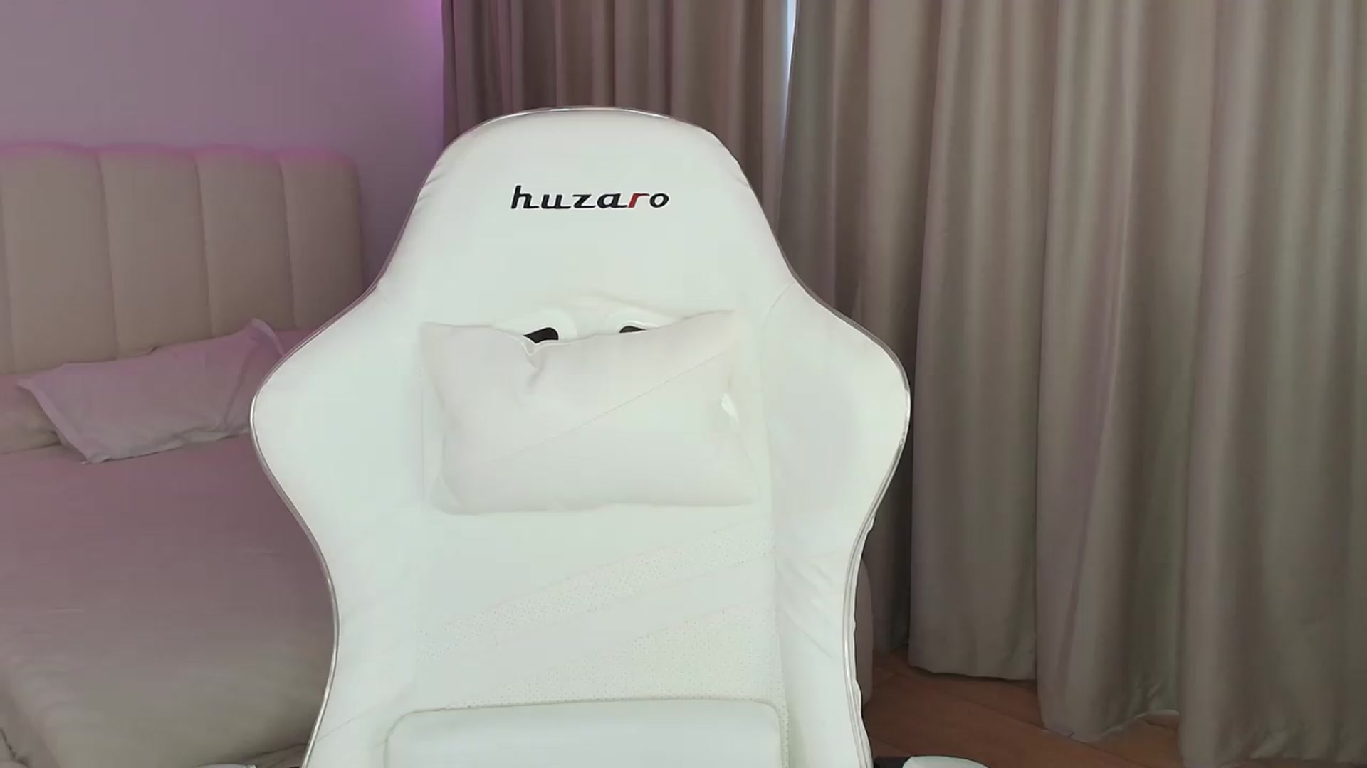 Gallery image thumbnail from SweetAntony77's myfreecams stream on, 07/29/2026, 09:34 image 5 of 20