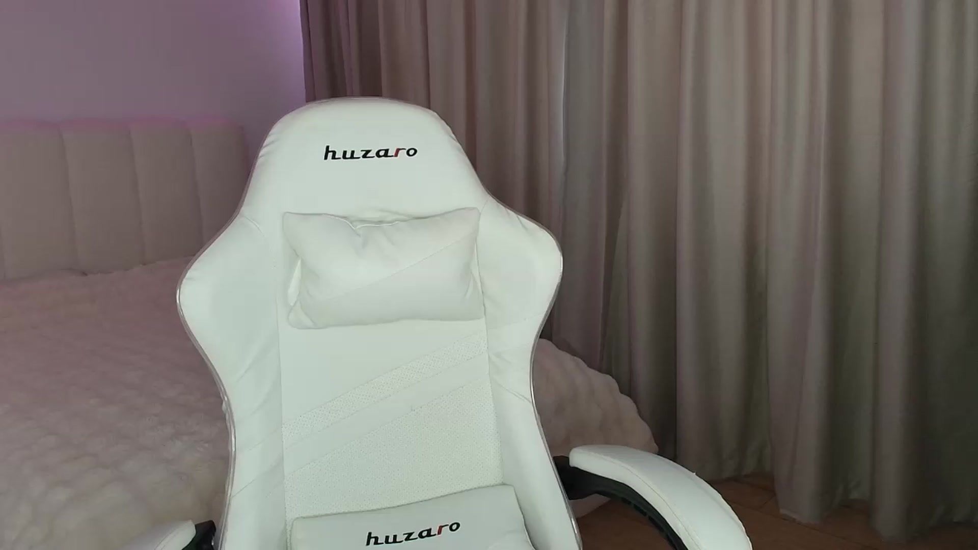 Gallery image thumbnail from SweetAntony77's myfreecams stream on, 07/30/2026, 09:39 image 2 of 20
