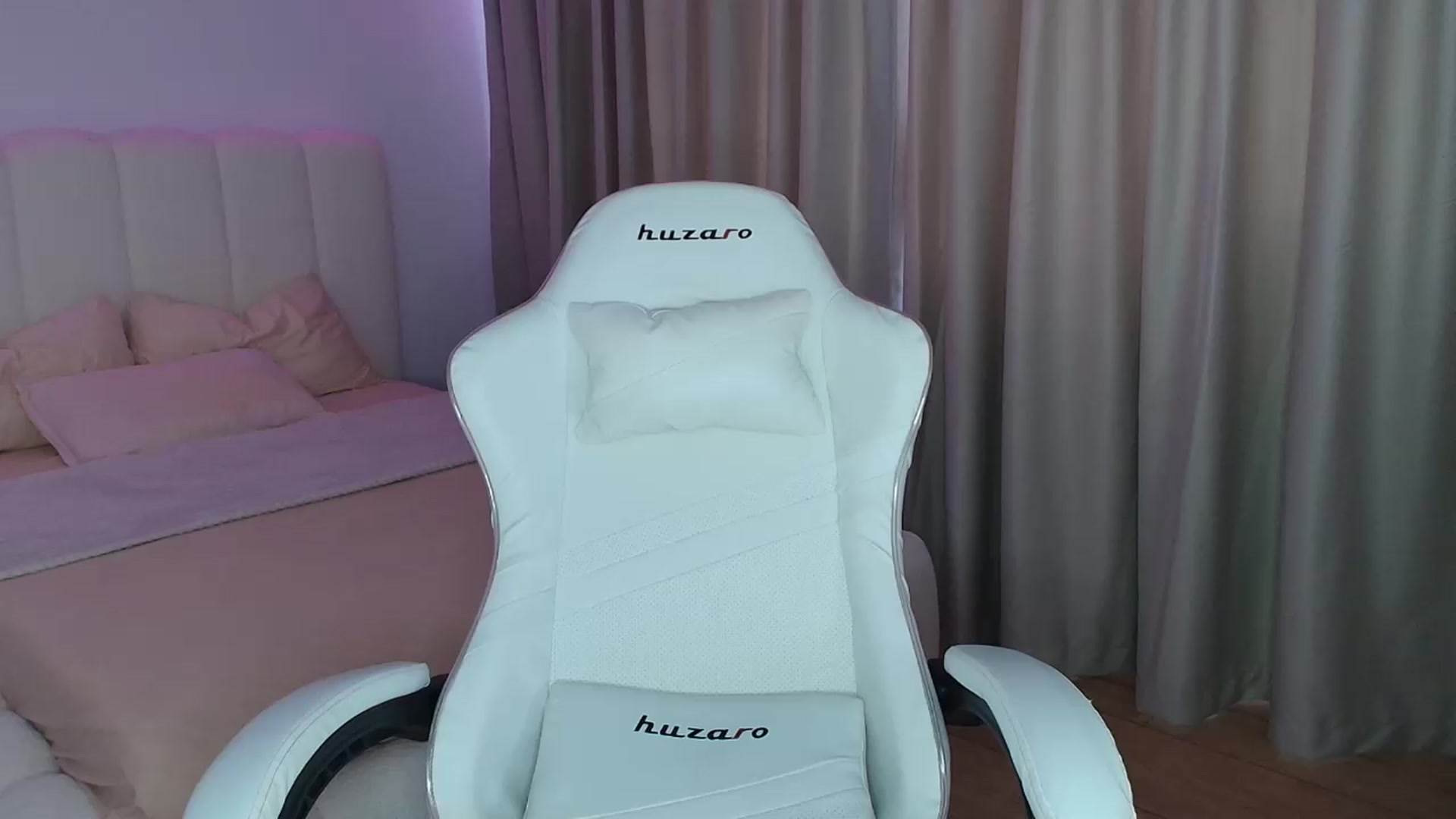 Gallery image thumbnail from SweetAntony77's myfreecams stream on, 08/09/2026, 14:58 image 1 of 20
