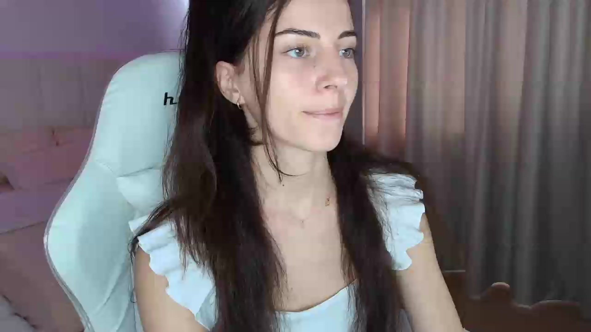 Gallery image thumbnail from SweetAntony77's myfreecams stream on, 08/10/2026, 09:28 image 1 of 20