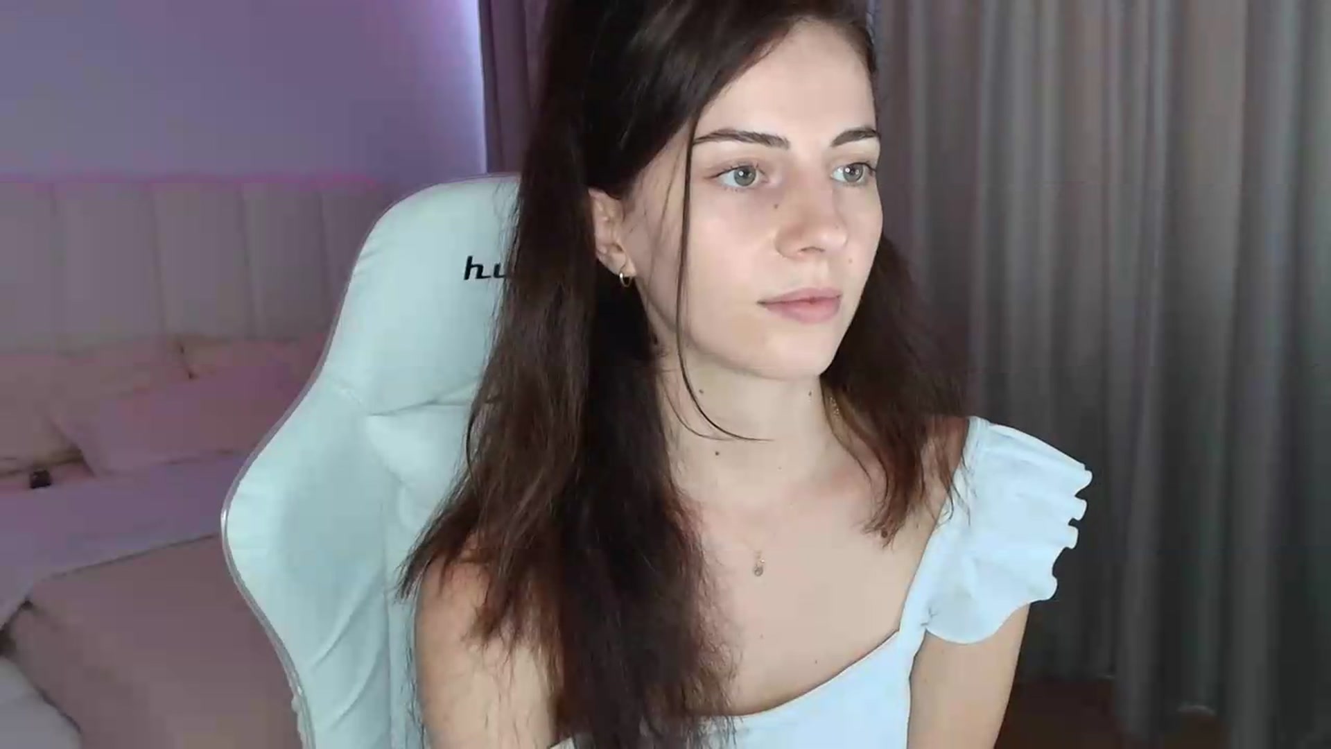 Gallery image thumbnail from SweetAntony77's myfreecams stream on, 08/10/2026, 09:28 image 13 of 20