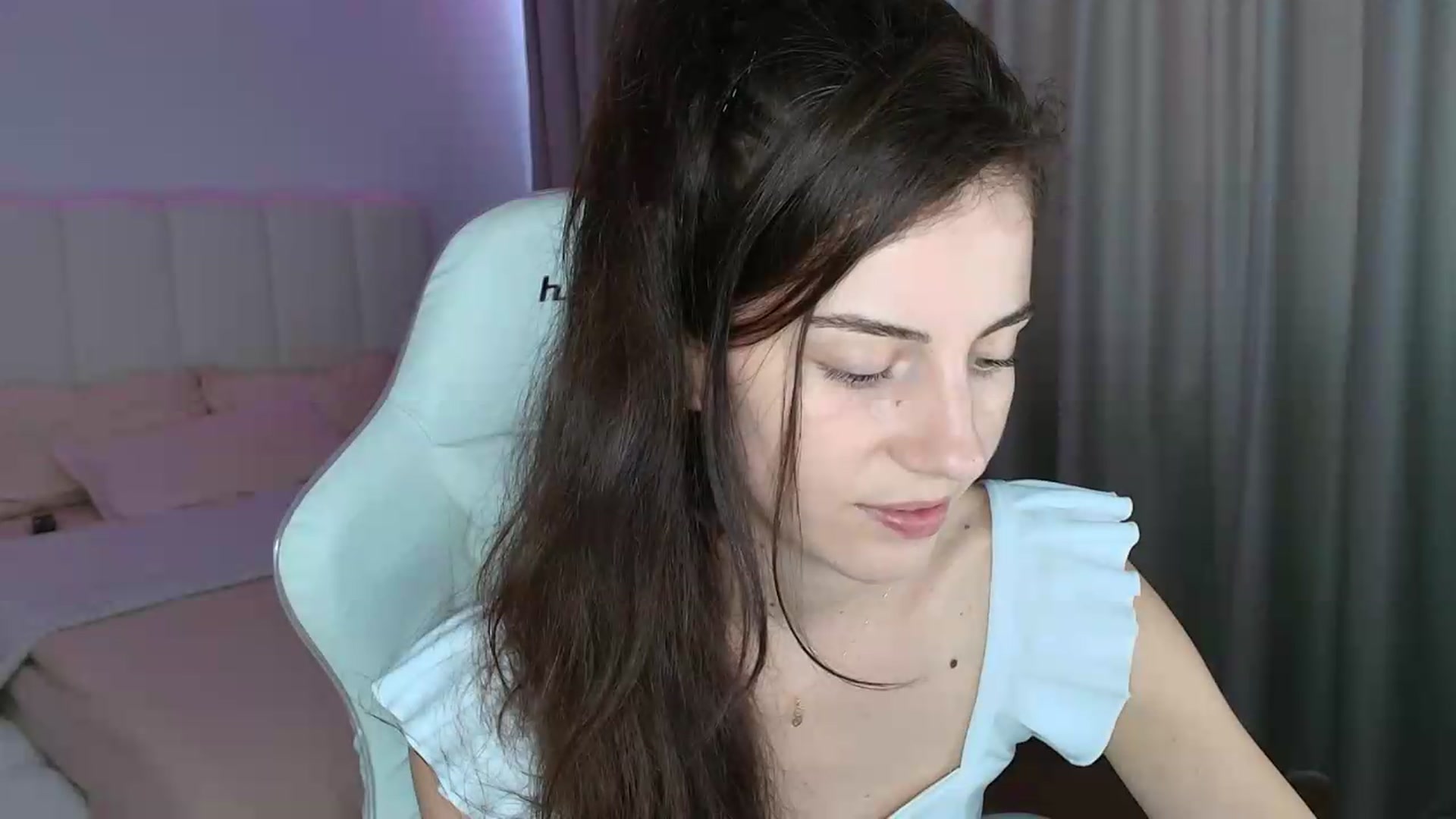 Gallery image thumbnail from SweetAntony77's myfreecams stream on, 08/10/2026, 09:28 image 14 of 20