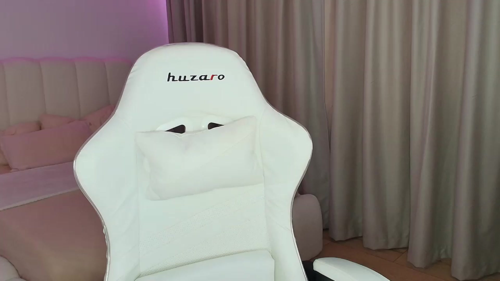 Gallery image thumbnail from SweetAntony77's myfreecams stream on, 08/12/2026, 16:18 image 7 of 20