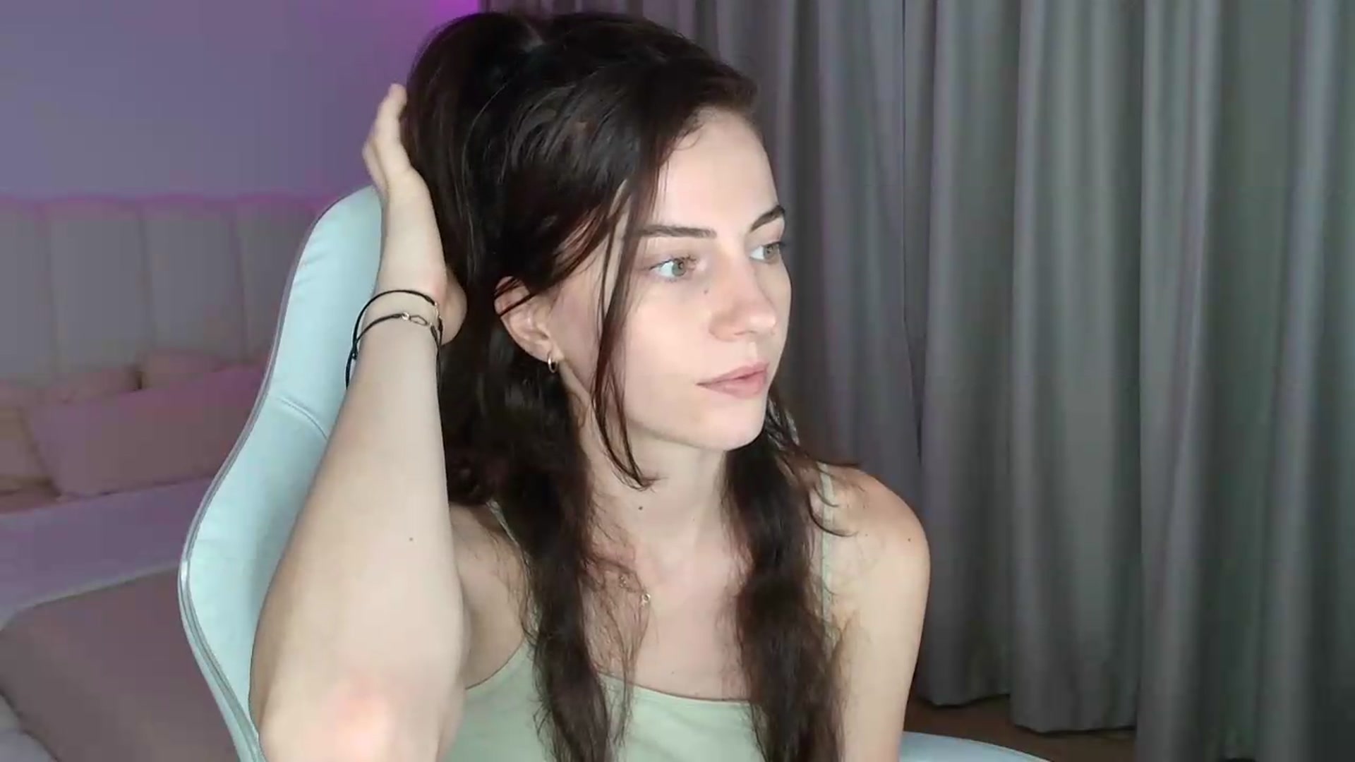 Gallery image thumbnail from SweetAntony77's myfreecams stream on, 08/12/2026, 17:02 image 12 of 20