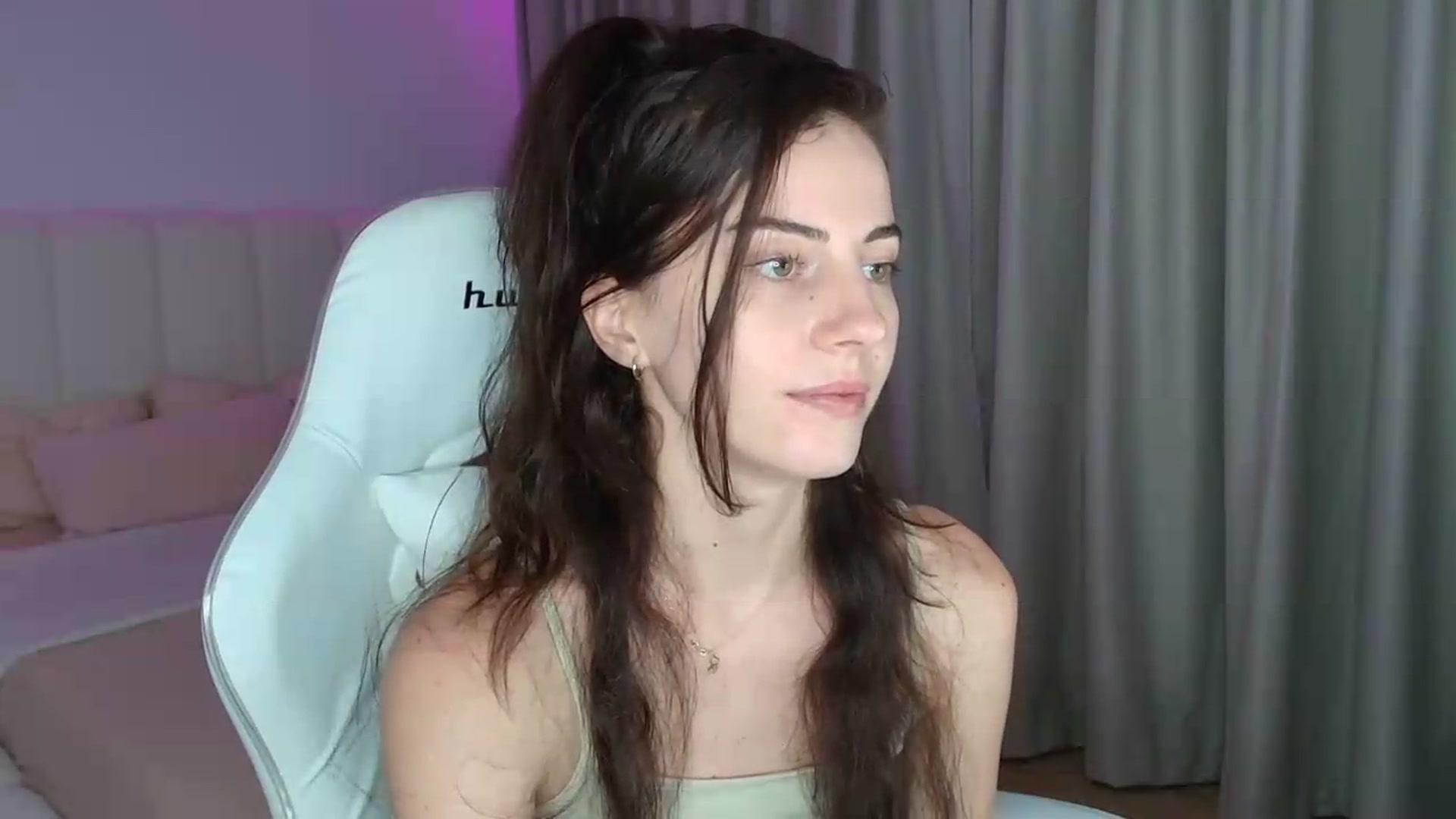 Gallery image thumbnail from SweetAntony77's myfreecams stream on, 08/12/2026, 17:02 image 11 of 20