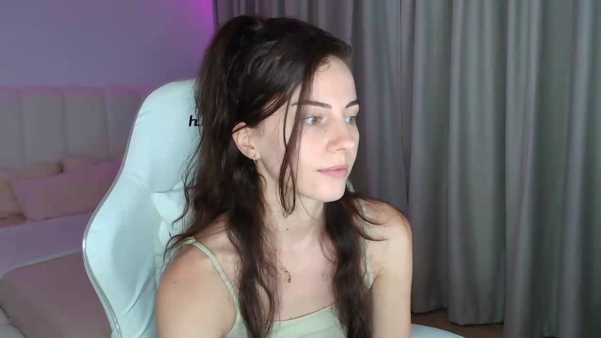 Gallery image thumbnail from SweetAntony77's myfreecams stream on, 08/12/2026, 17:02 image 5 of 20
