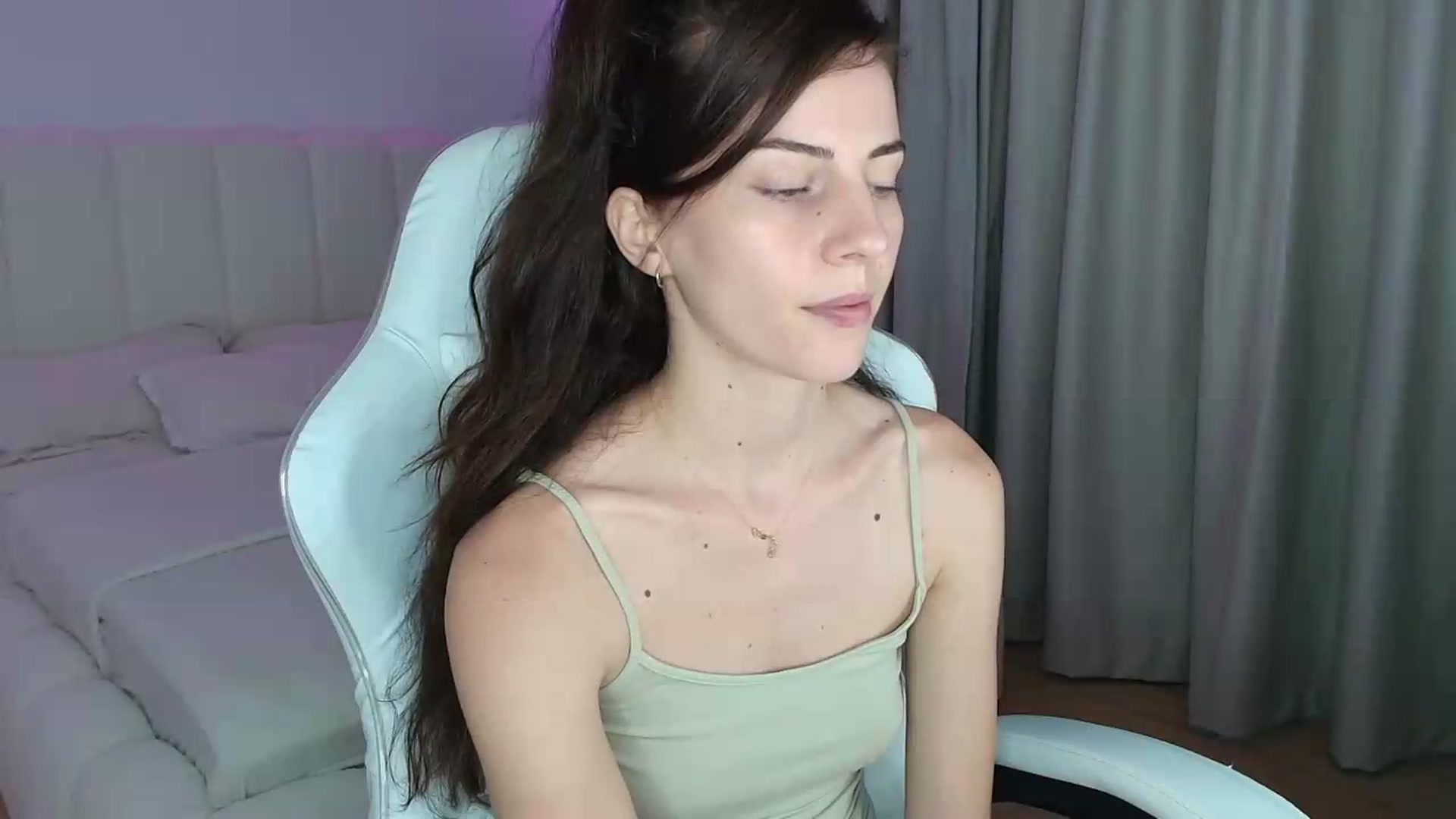 Gallery image thumbnail from SweetAntony77's myfreecams stream on, 08/19/2026, 16:55 image 13 of 20