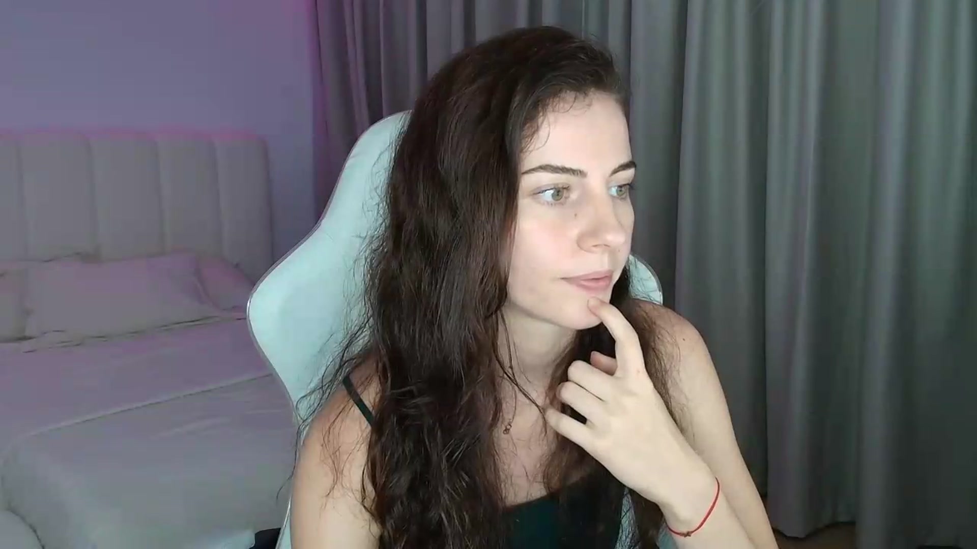 Gallery image thumbnail from SweetAntony77's myfreecams stream on, 08/27/2026, 17:15 image 19 of 20
