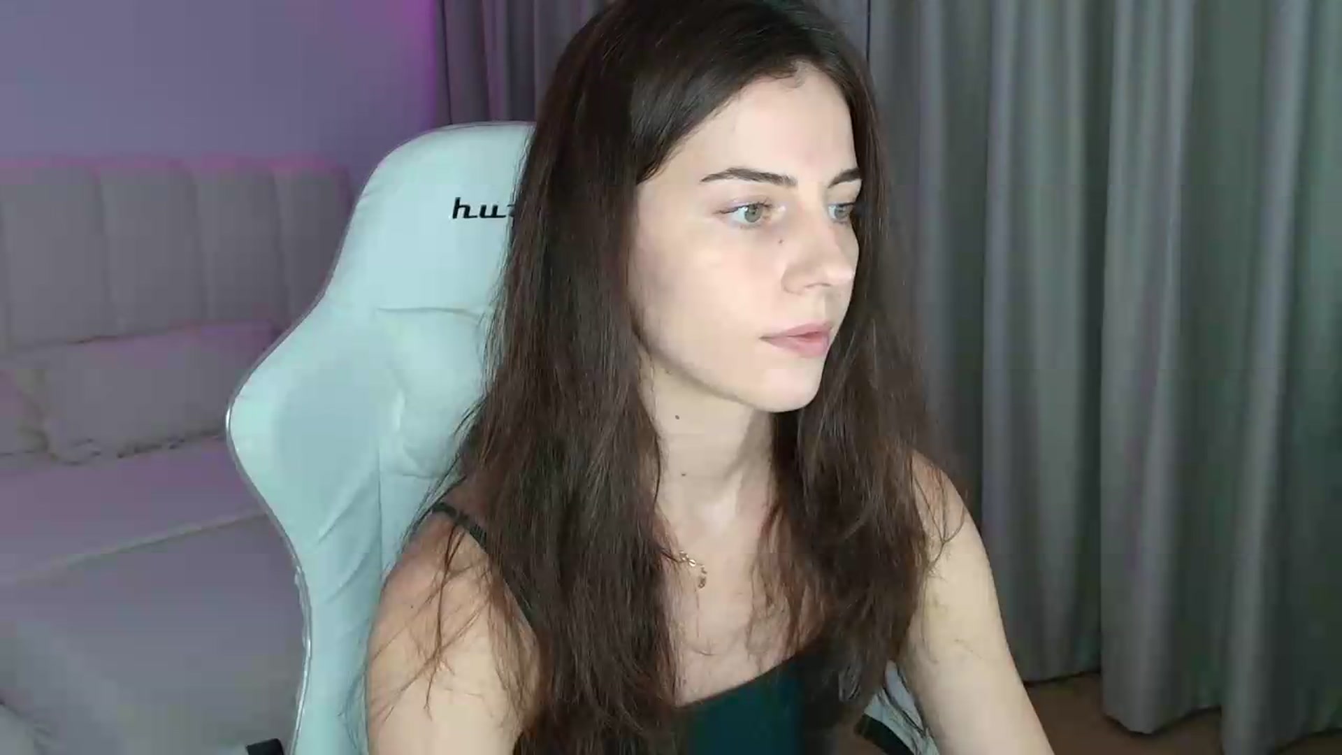 Gallery image thumbnail from SweetAntony77's myfreecams stream on, 08/29/2026, 18:32 image 16 of 20