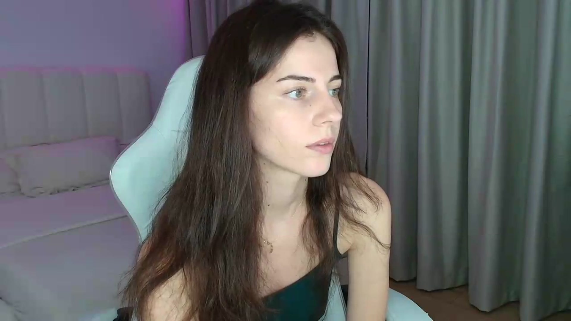 Gallery image thumbnail from SweetAntony77's myfreecams stream on, 08/29/2026, 18:32 image 18 of 20