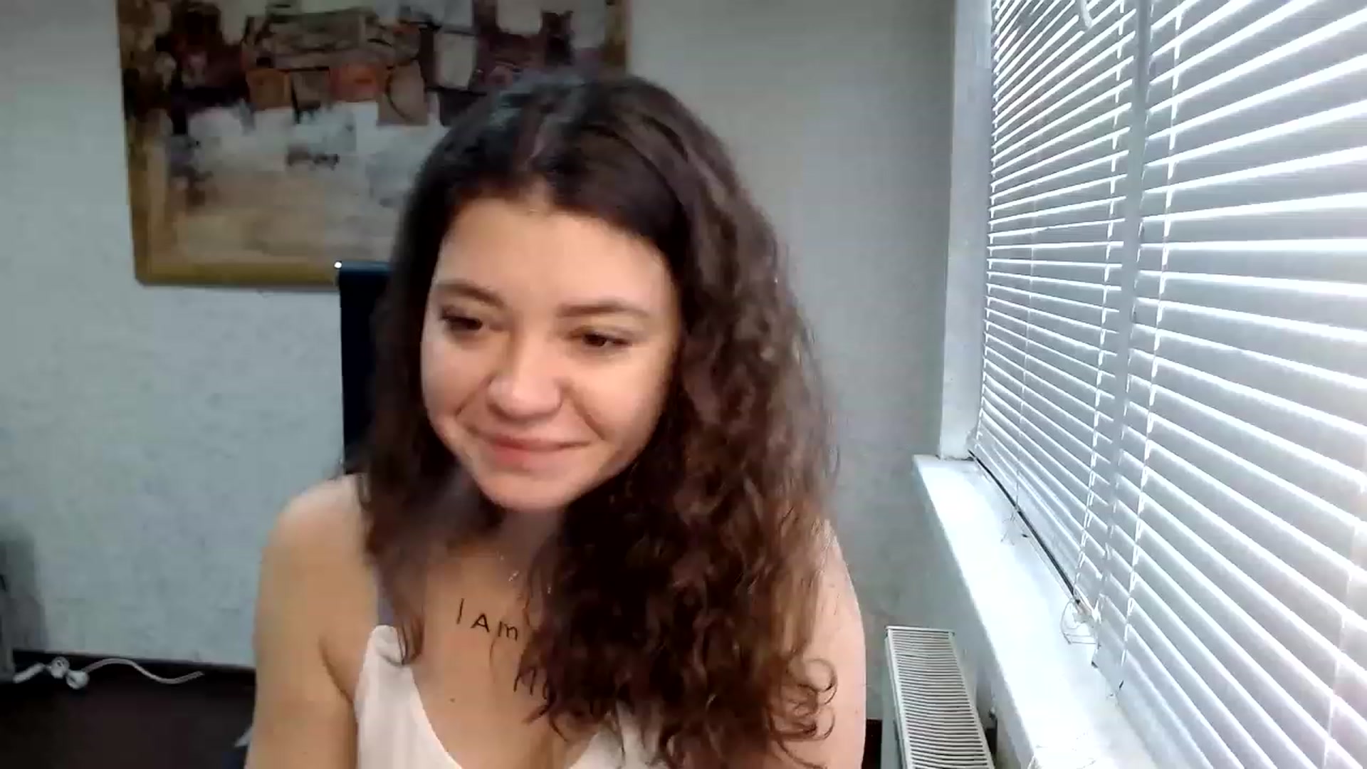 Gallery image thumbnail from SweetArinaA's myfreecams stream on, 11/15/2022, 10:02 image 1 of 20