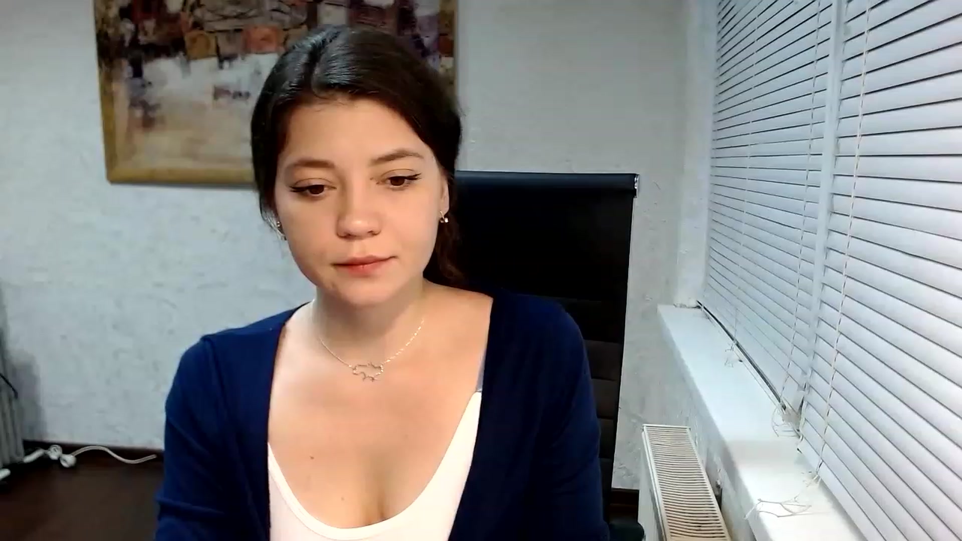 Gallery image thumbnail from SweetArinaA's myfreecams stream on, 11/15/2022, 18:36 image 9 of 20