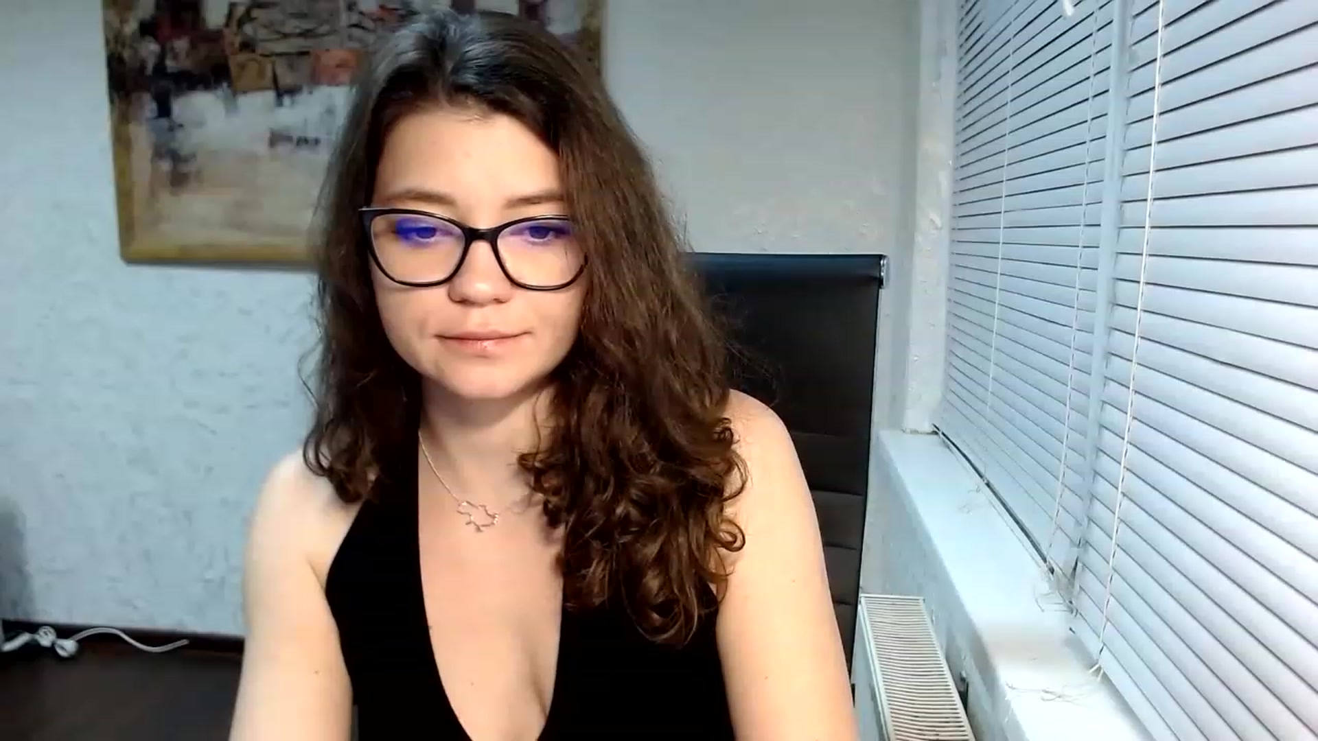 Gallery image thumbnail from SweetArinaA's myfreecams stream on, 11/19/2022, 17:59 image 3 of 20