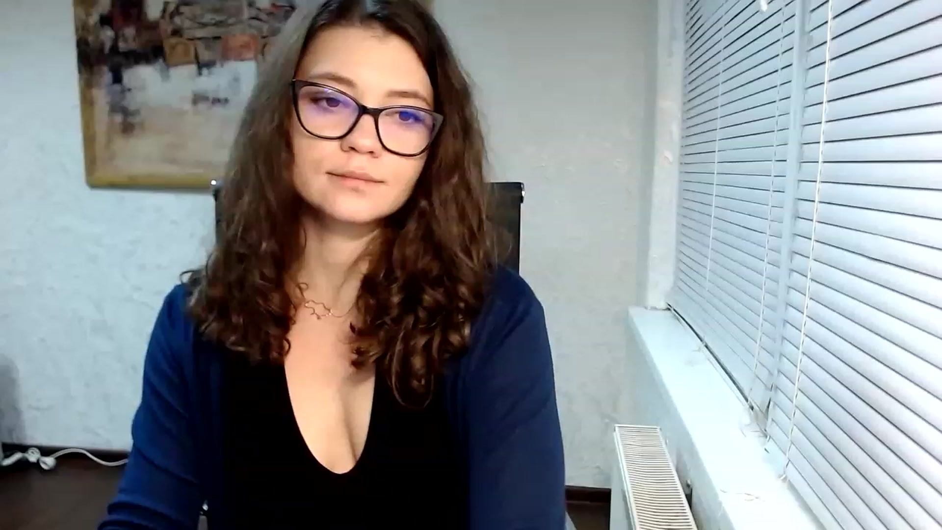 Gallery image thumbnail from SweetArinaA's myfreecams stream on, 11/19/2022, 17:59 image 18 of 20