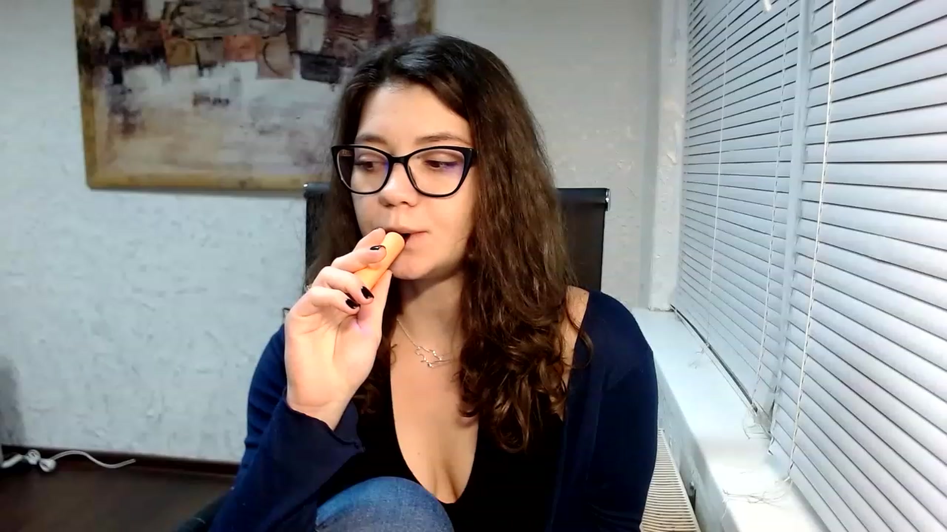 Gallery image thumbnail from SweetArinaA's myfreecams stream on, 11/19/2022, 17:59 image 20 of 20
