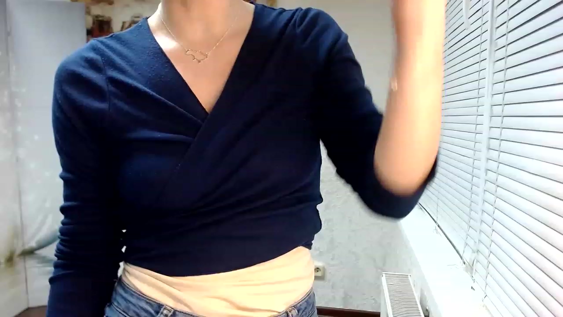 Gallery image thumbnail from SweetArinaA's myfreecams stream on, 01/07/2023, 20:27 image 1 of 20