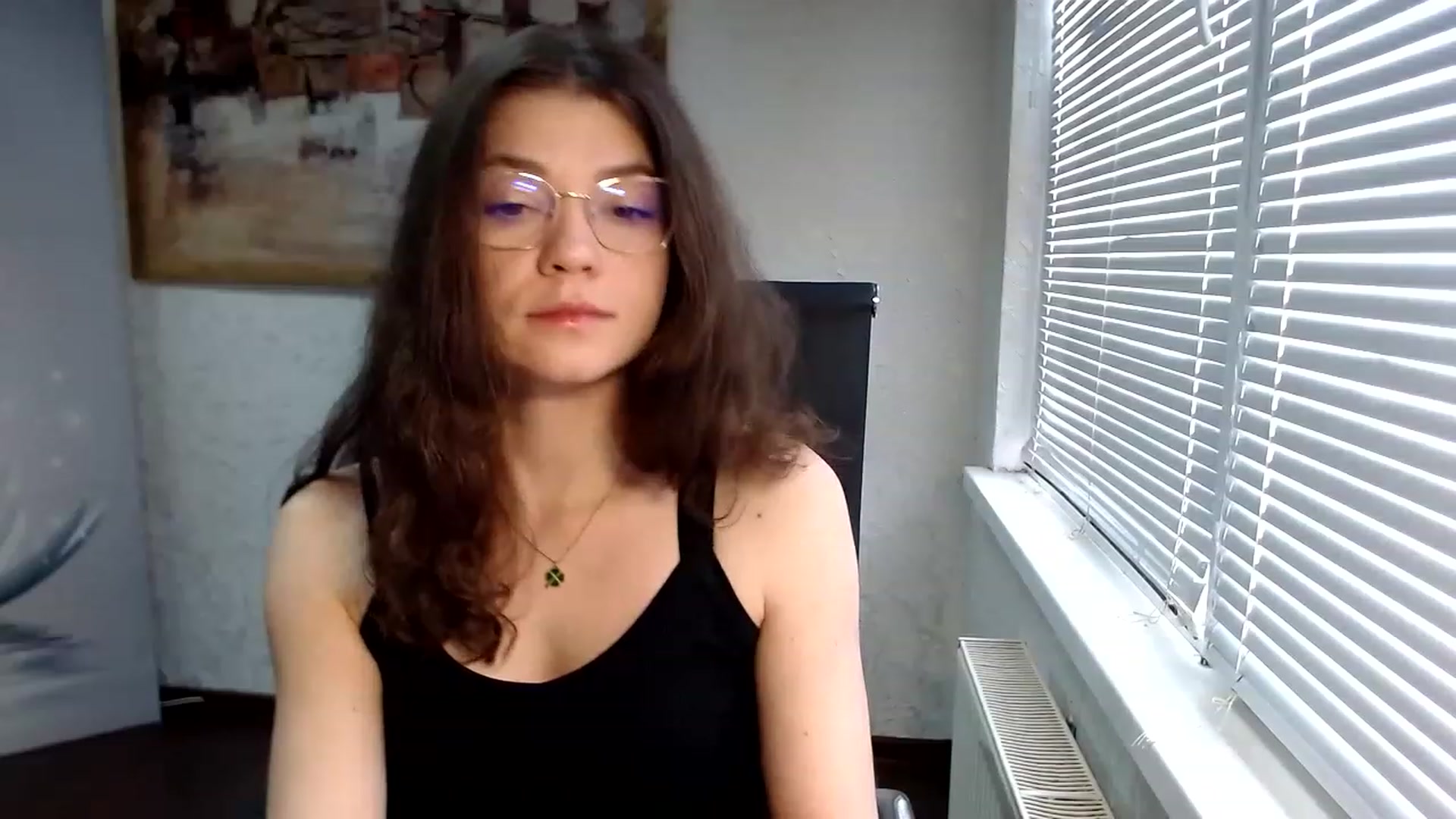 Gallery image thumbnail from SweetArinaA's myfreecams stream on, 04/06/2023, 09:31 image 2 of 20