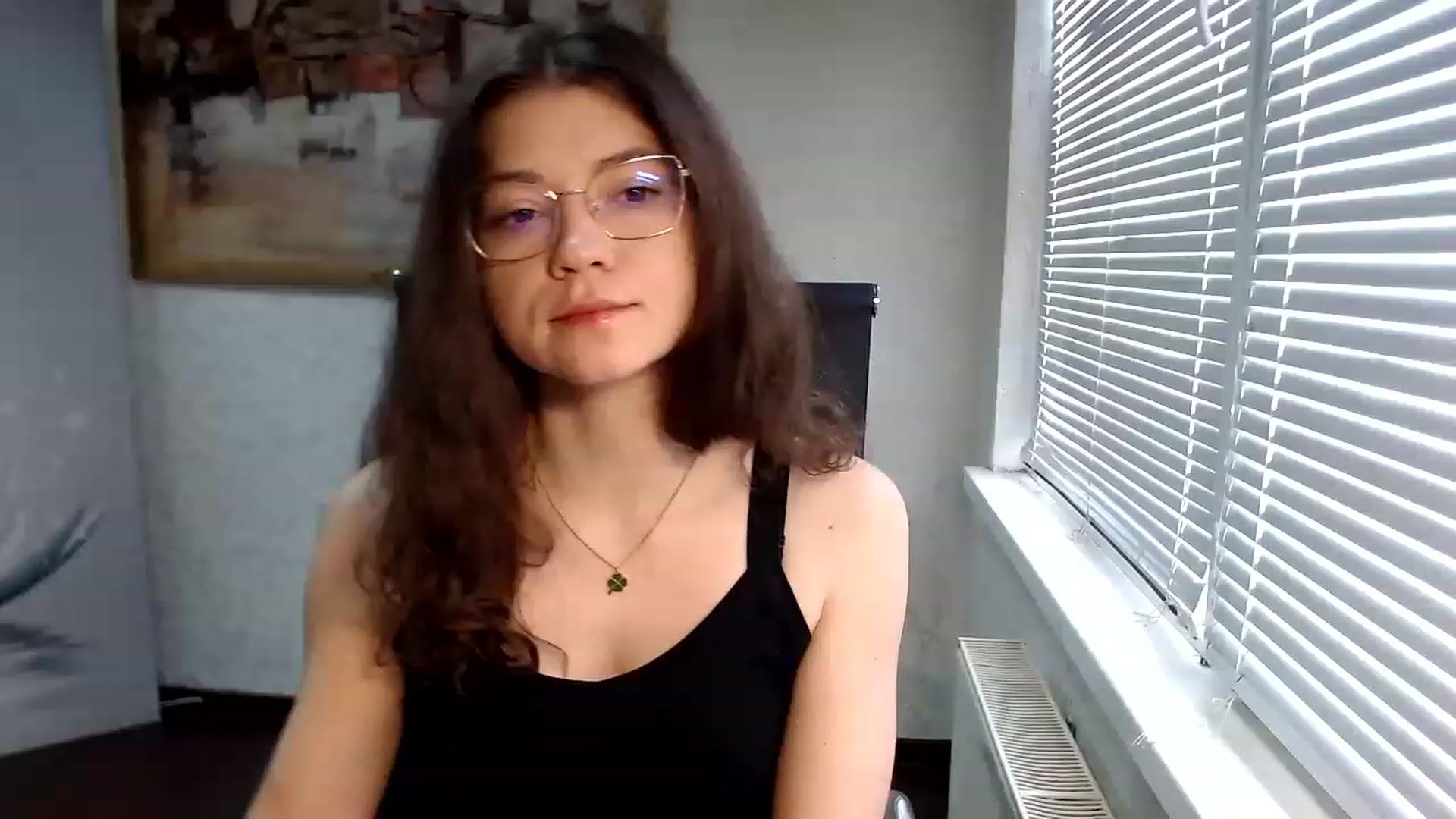 Gallery image thumbnail from SweetArinaA's myfreecams stream on, 04/06/2023, 09:31 image 1 of 20