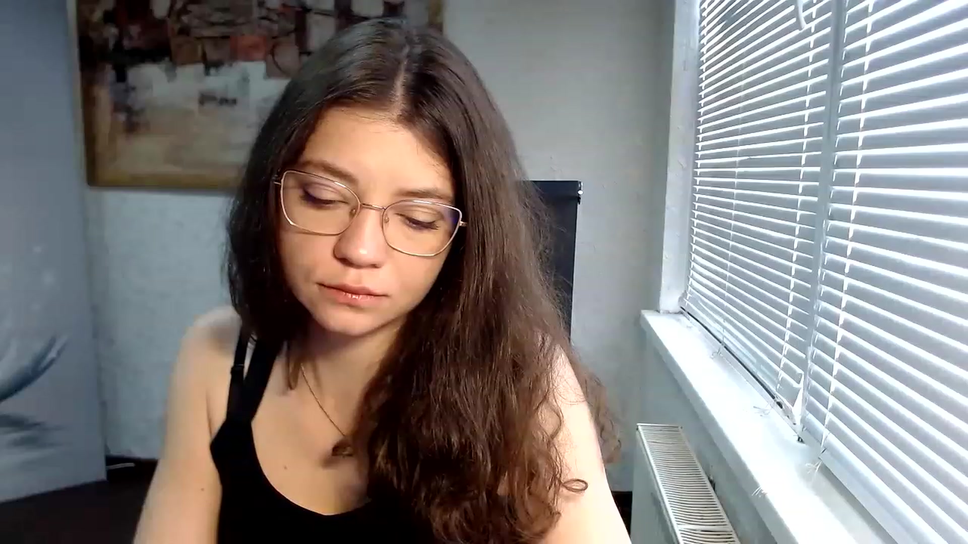 Gallery image thumbnail from SweetArinaA's myfreecams stream on, 04/06/2023, 09:31 image 17 of 20