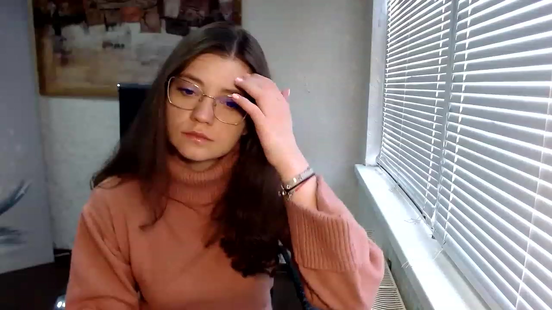 Gallery image thumbnail from SweetArinaA's myfreecams stream on, 04/07/2023, 08:39 image 11 of 20